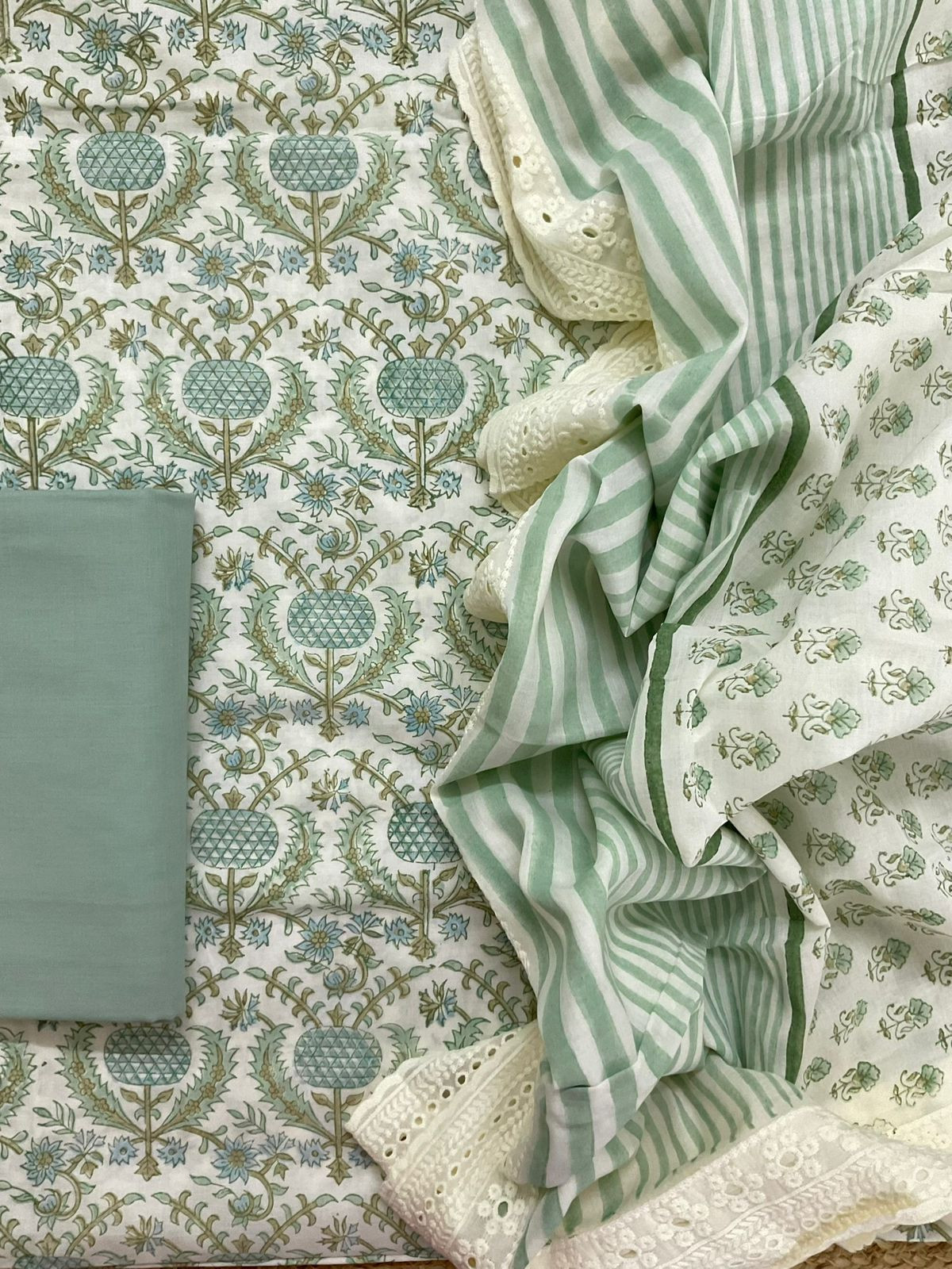 Pure Cotton Printed Embroidered Suit - Green