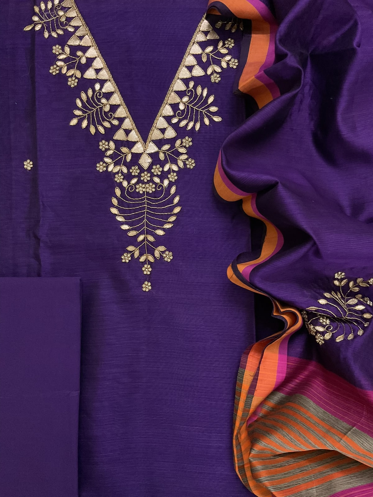Pure Handwoven Maheshwari Embroidered Suit - Violet