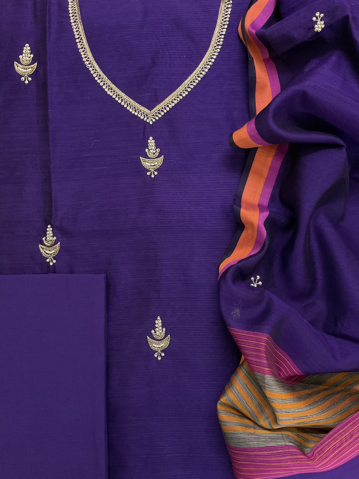 Pure Handwoven Maheshwari Embroidered Suit - Violet