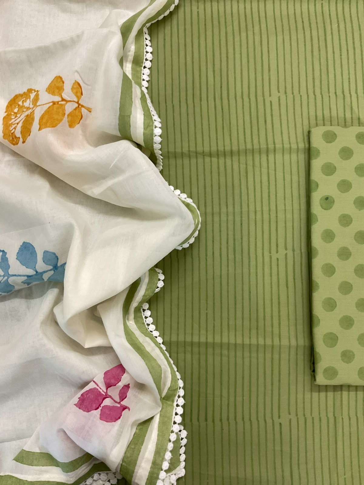 Pure Fine Cotton Printed Suit - Green
