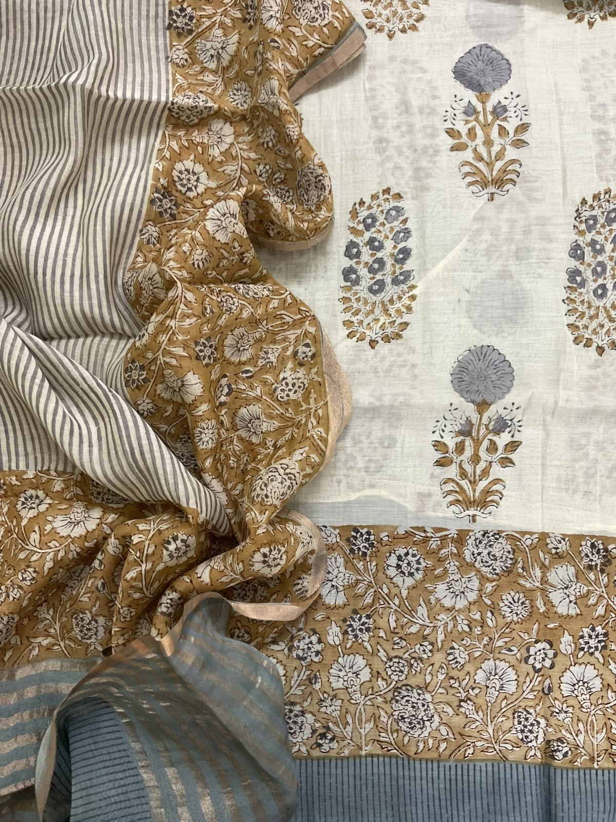 Pure Mul Chanderi Printed Suit - Cream