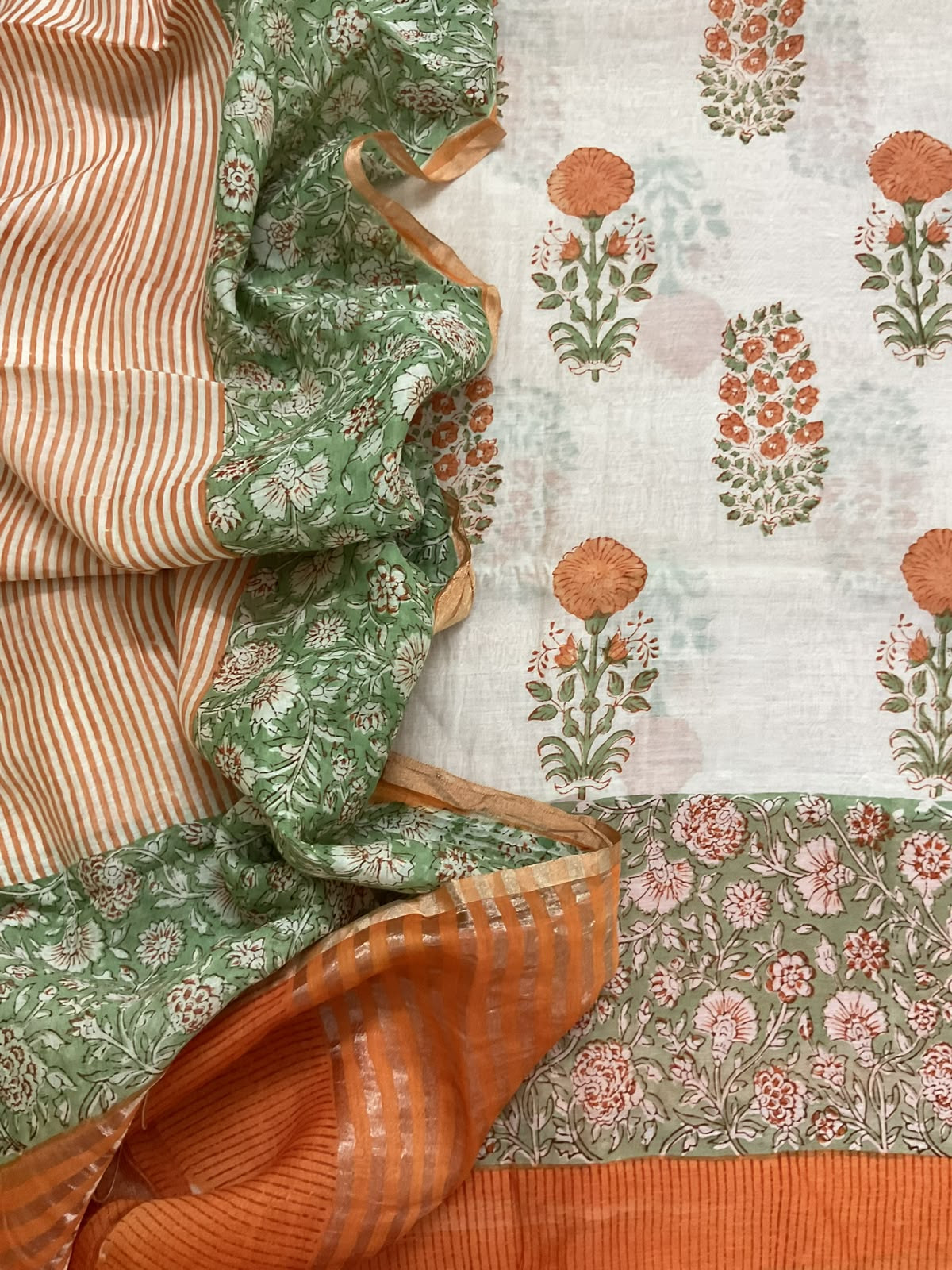 Pure Mul Chanderi Printed Suit - Cream