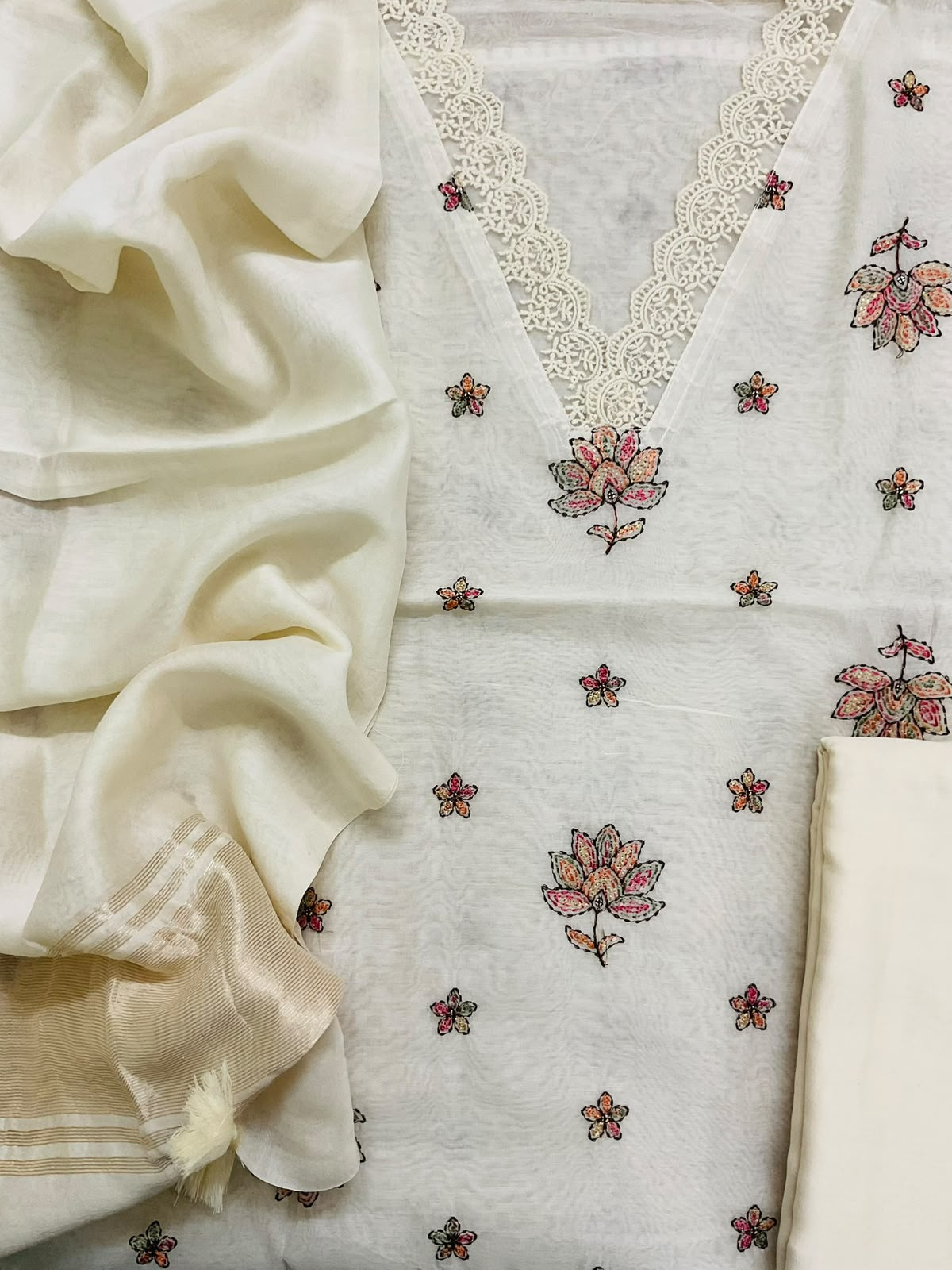 Pure Mul Chanderi Embroidered Suit - Off White