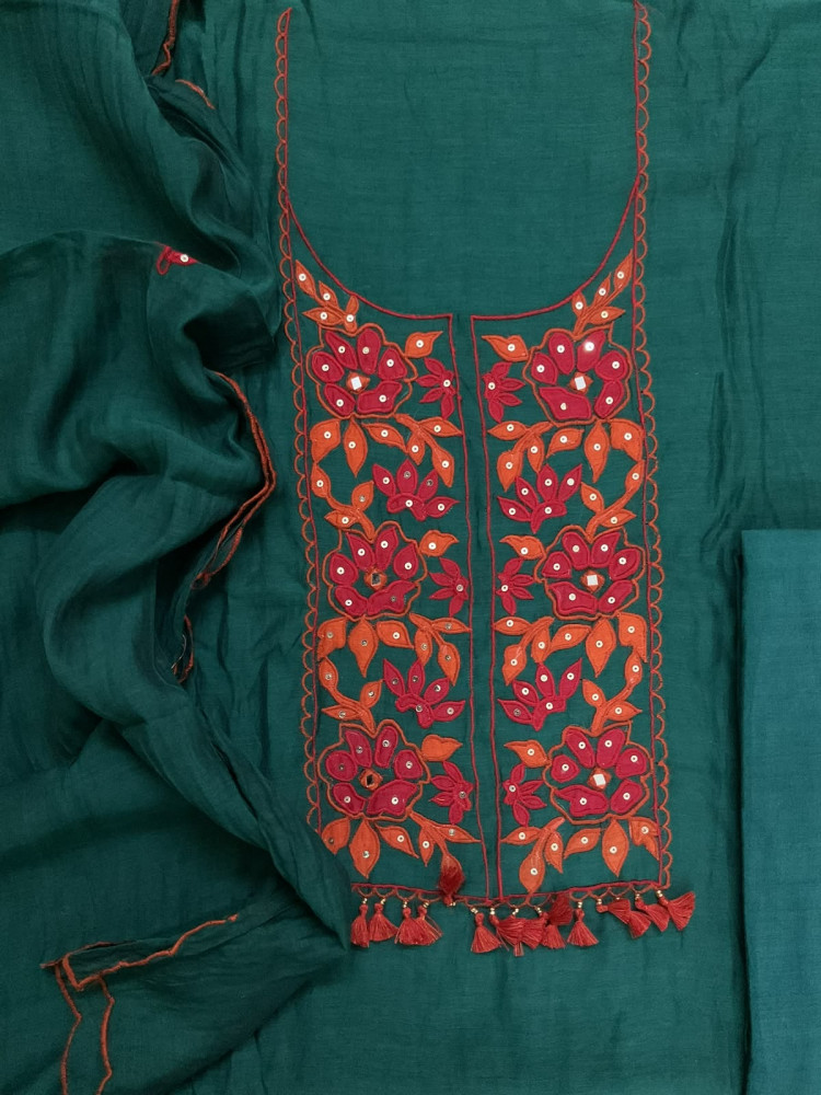 Image of Pure Mul Chanderi Embroidered Suit - Green