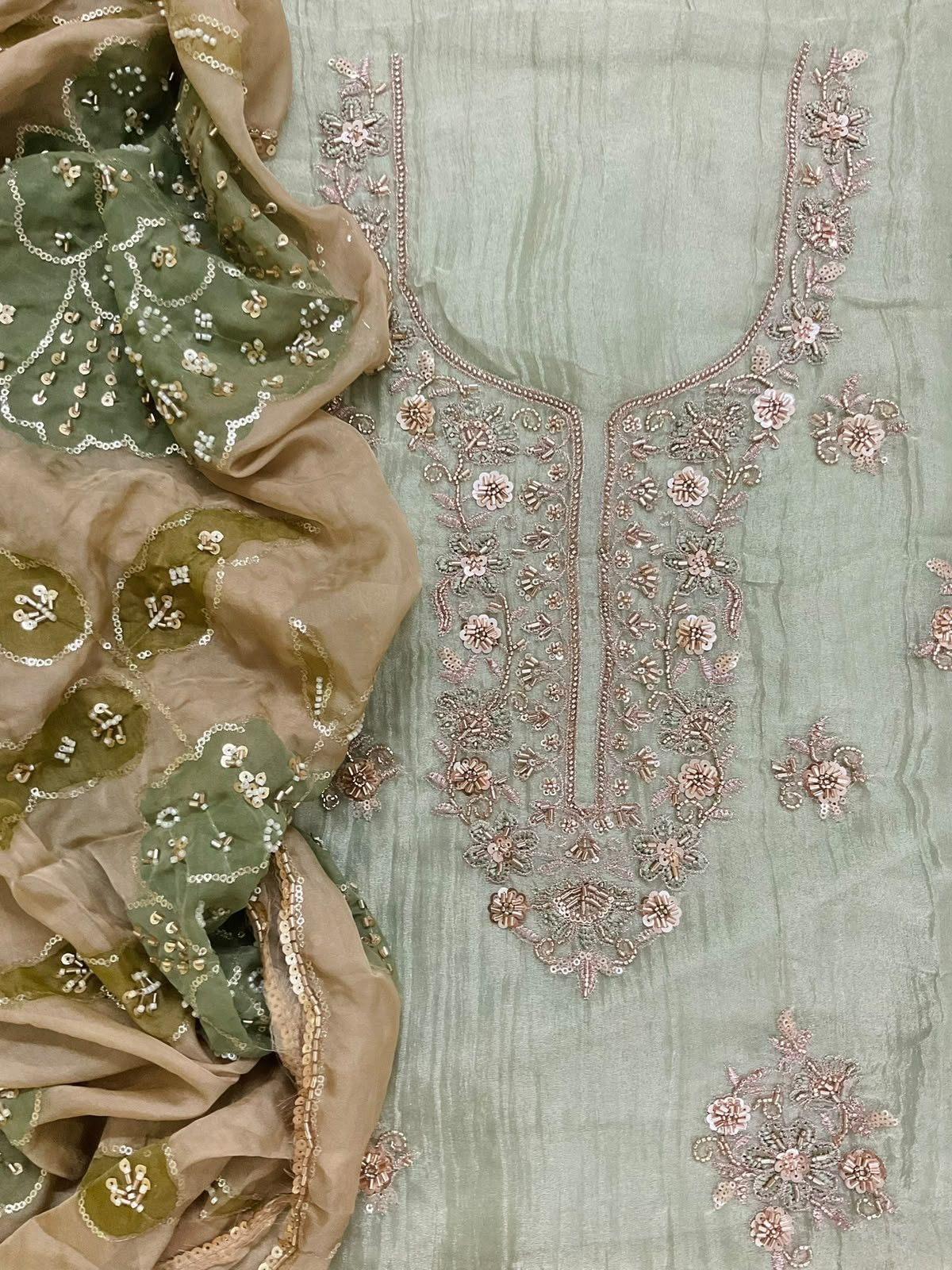 Soft Crushed Tissue Prinetd Embroidered Suit - Green
