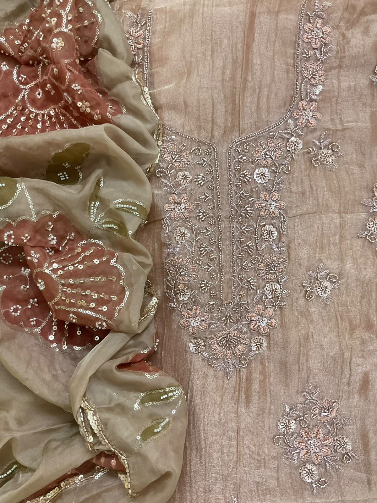 Soft Crushed Tissue Prinetd Embroidered Suit - Peach