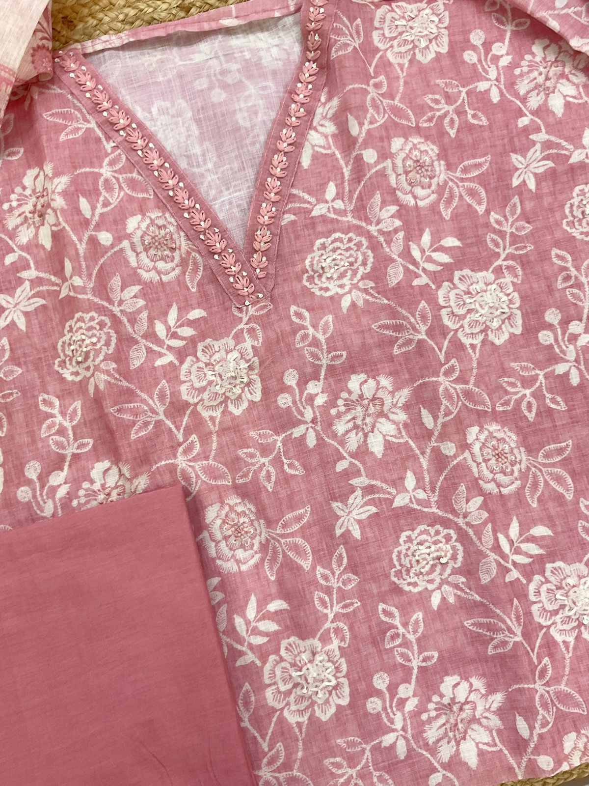 Soft Linen Jute Cotton Printed Embroidered Suit - Pink