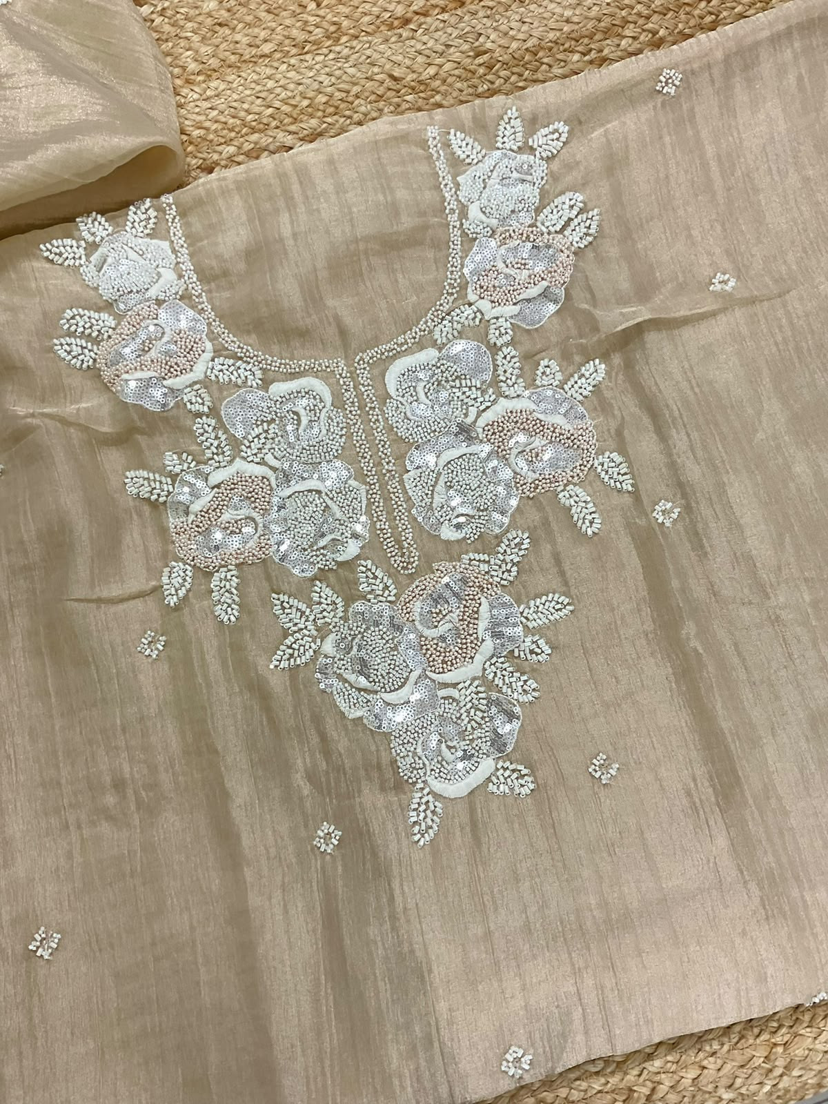 Soft Crushed Tissue Embroidered Suit - Beige