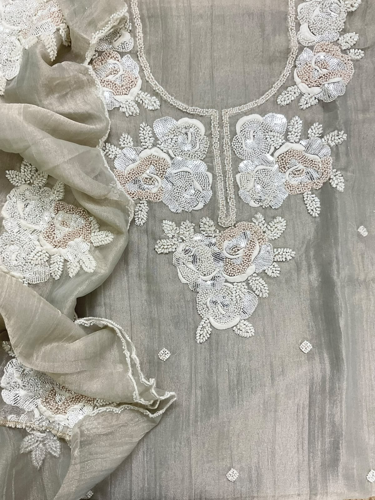 Soft Crushed Tissue Embroidered Suit - Grey