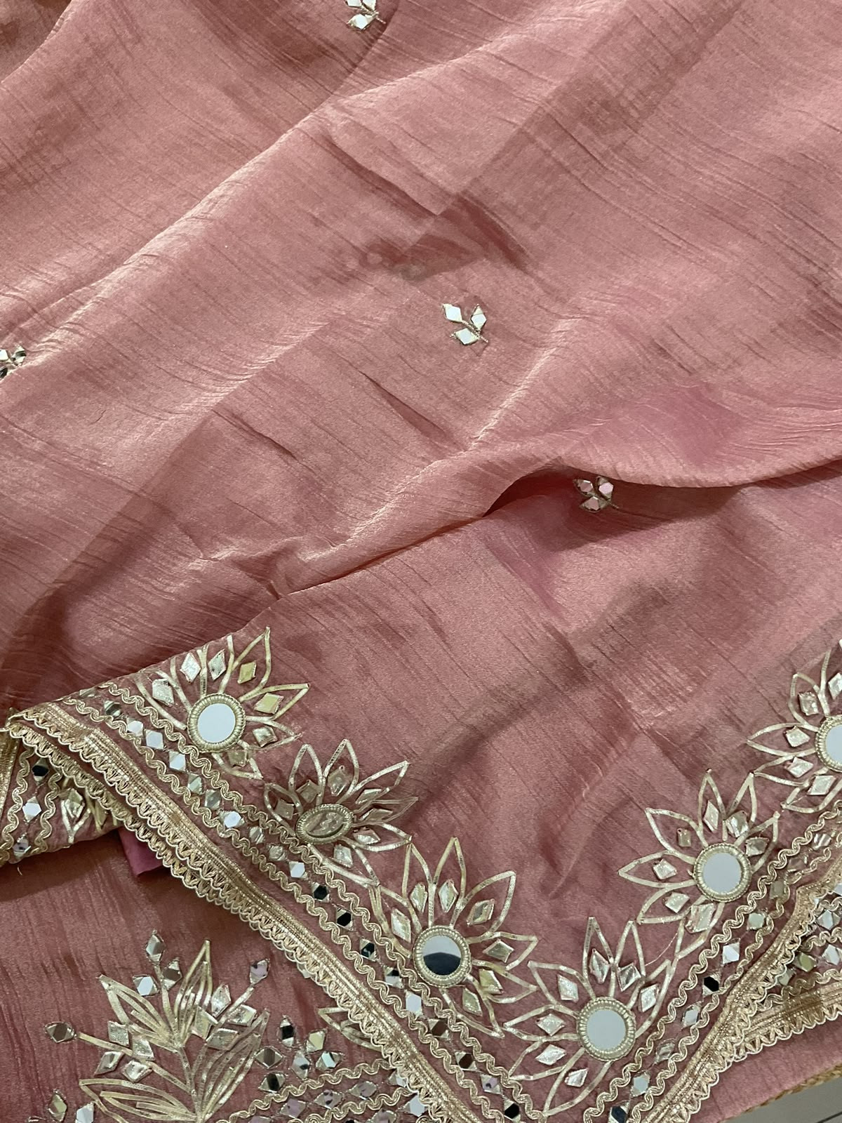 Soft Crushed Tissue Embroidered Suit - Peach