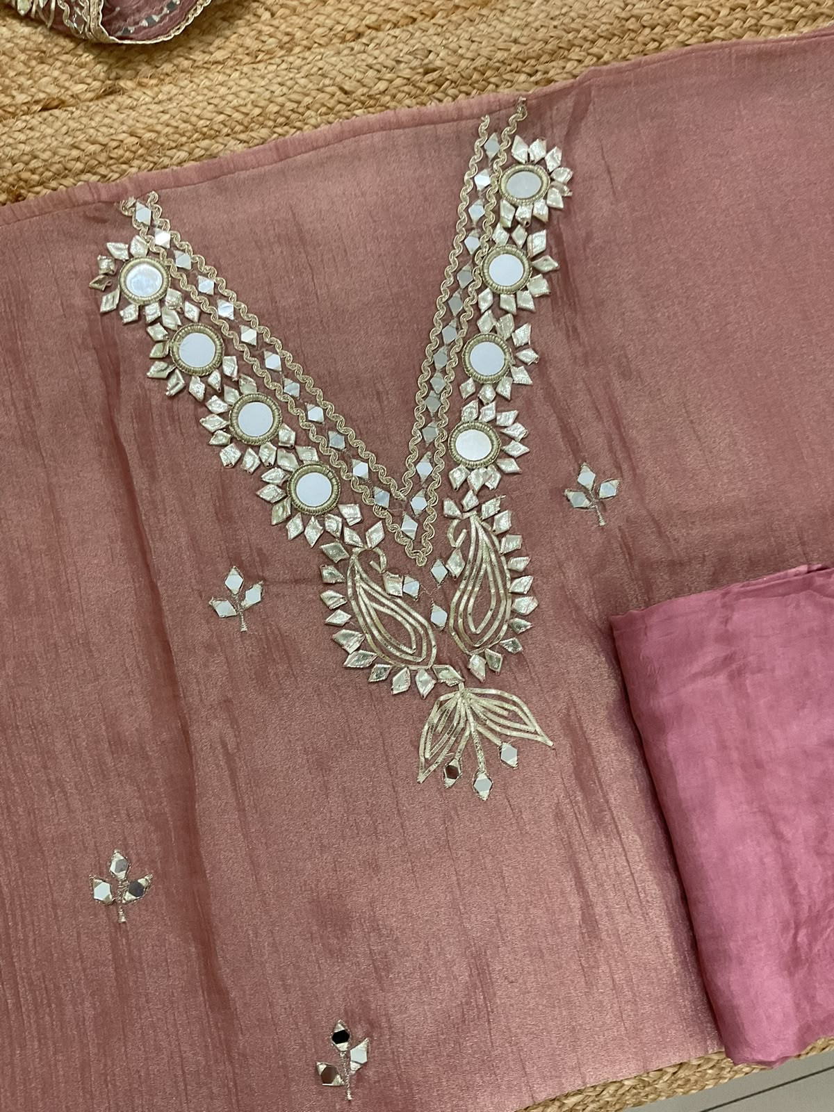 Soft Crushed Tissue Embroidered Suit - Peach