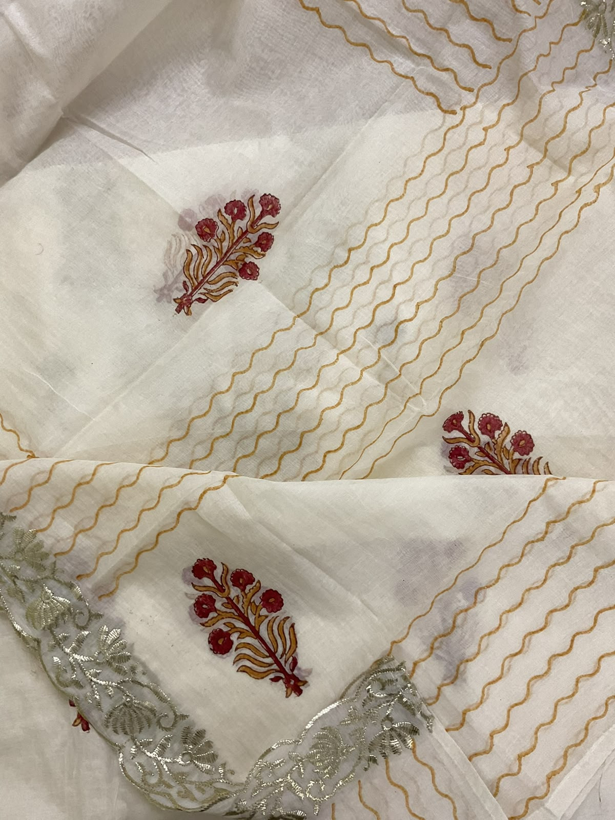 Soft Chanderi Printed Embroidered Suit - Off White