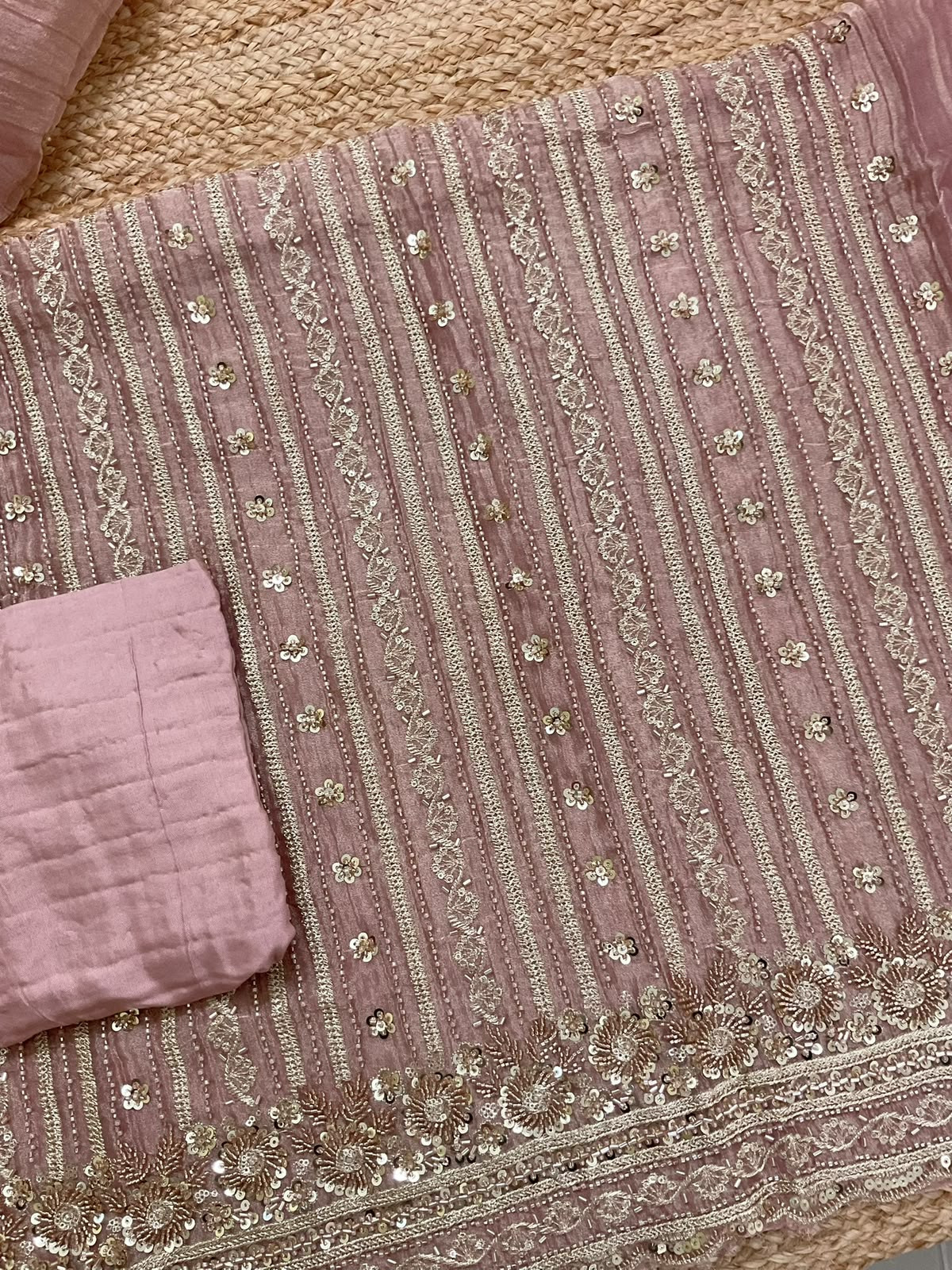 Soft Crushed Tissue Embroidered Suit - Onion Pink