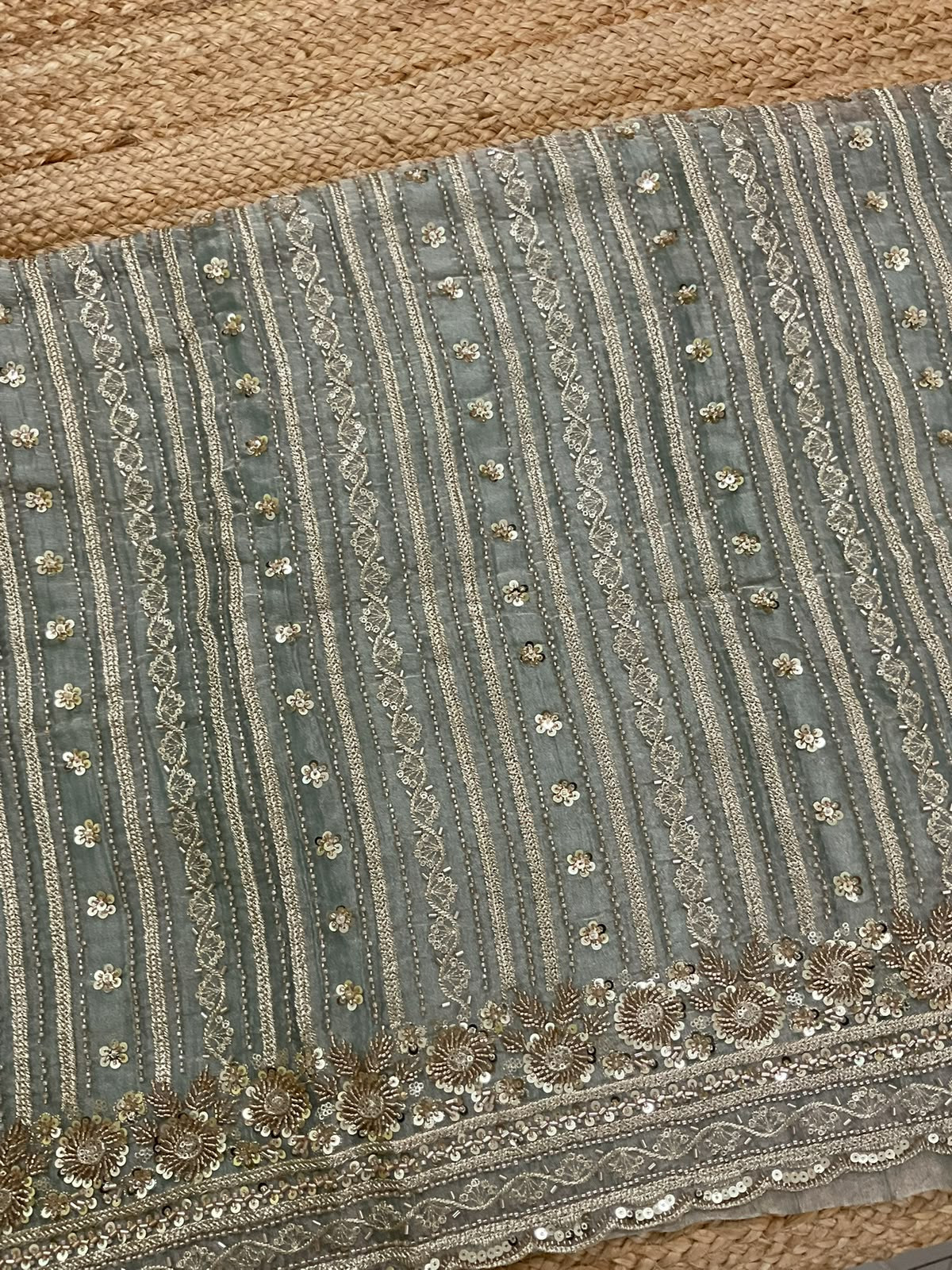 Soft Crushed Tissue Embroidered Suit - Blue