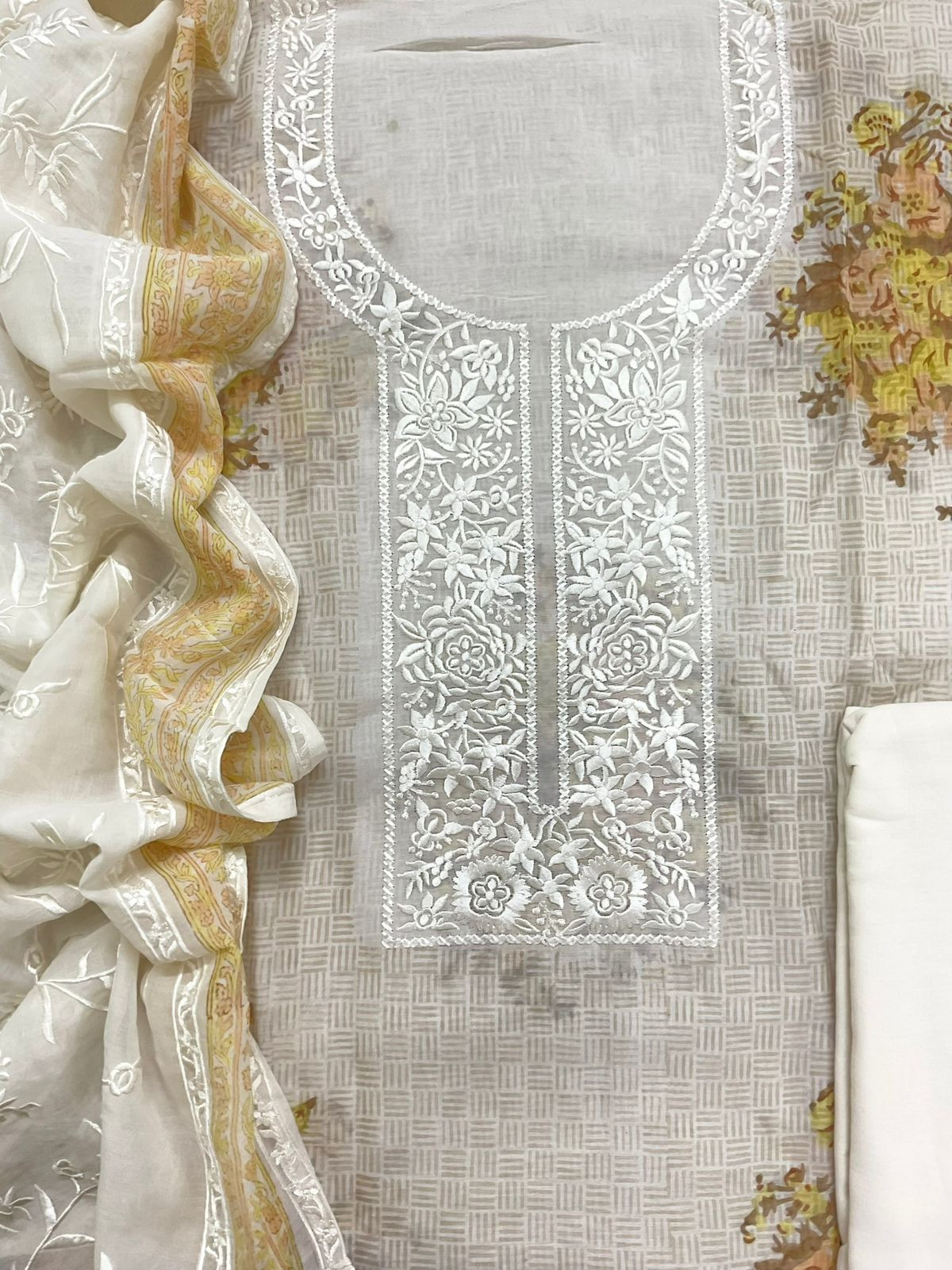 Pure Muslin Printed Embroidered Suit - Cream
