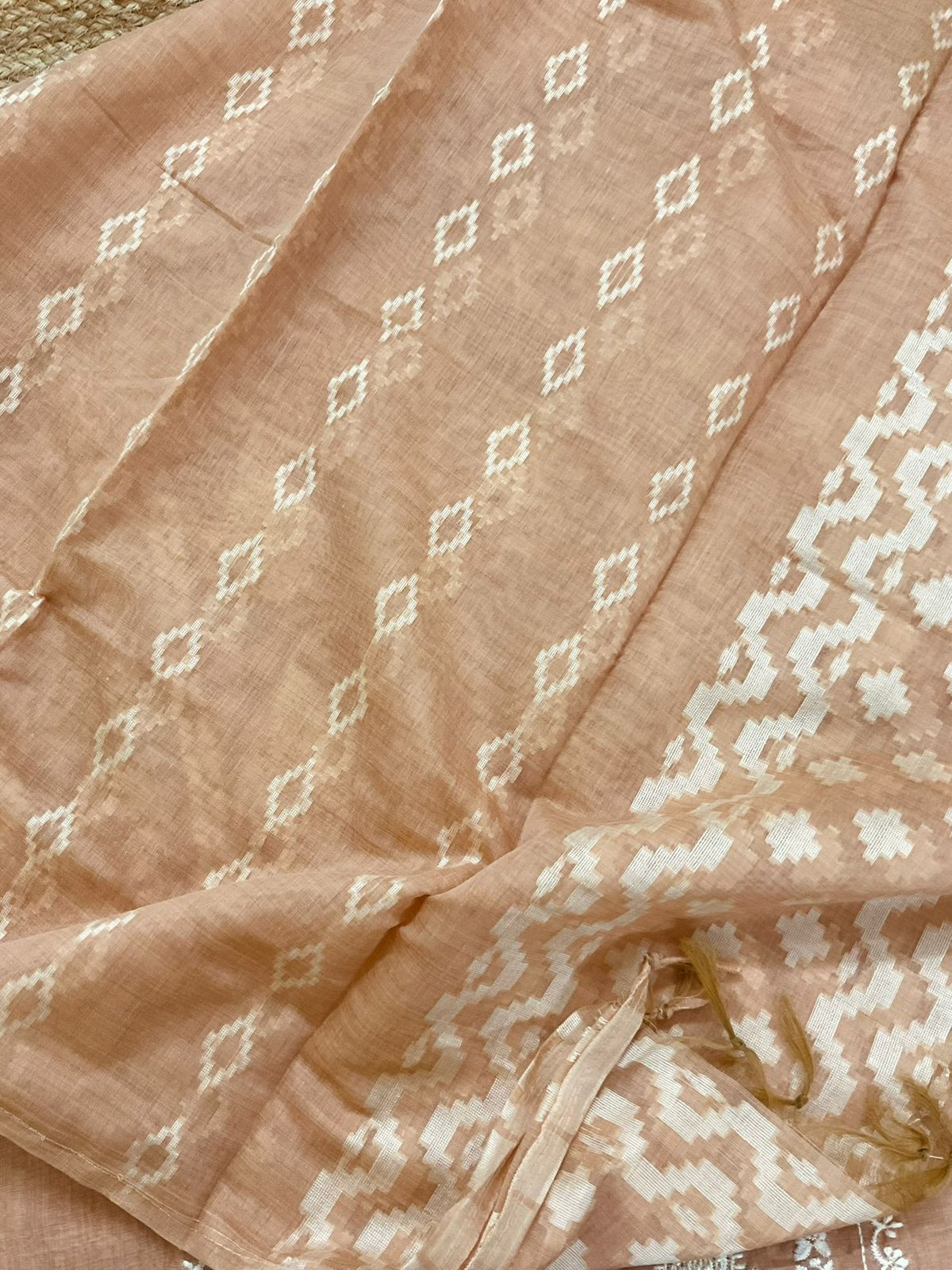 Soft Slub Chanderi Jamdani Weaved Embroidered Suit - Peach