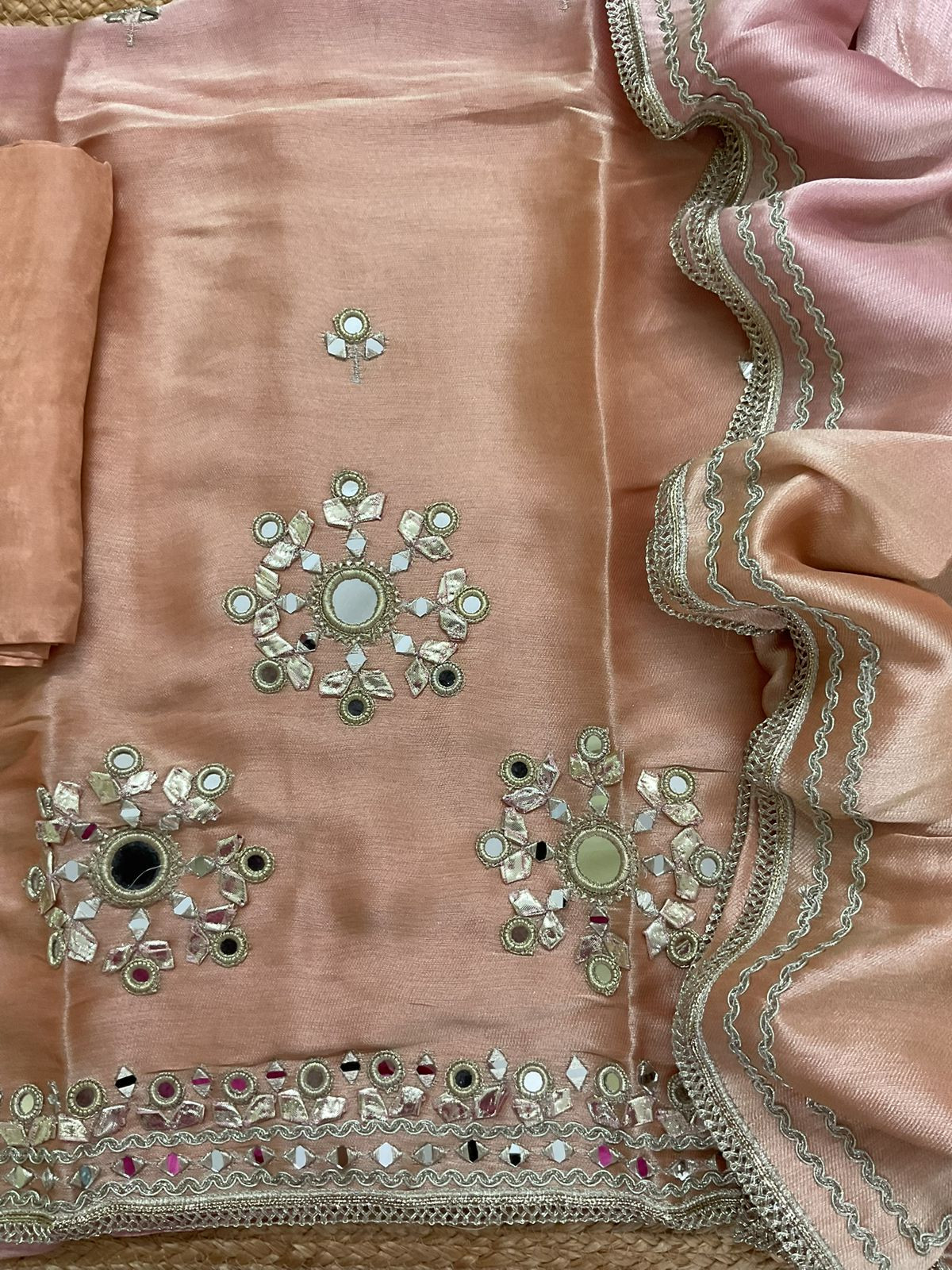Soft Tissue Cotton Silk Embroidered Suit - Pink