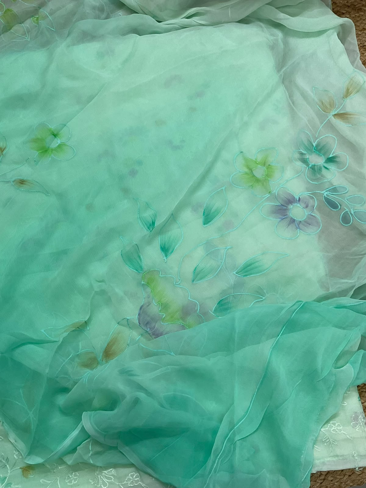 Pure Mul Chanderi Shaded Embroidered Suit - Green