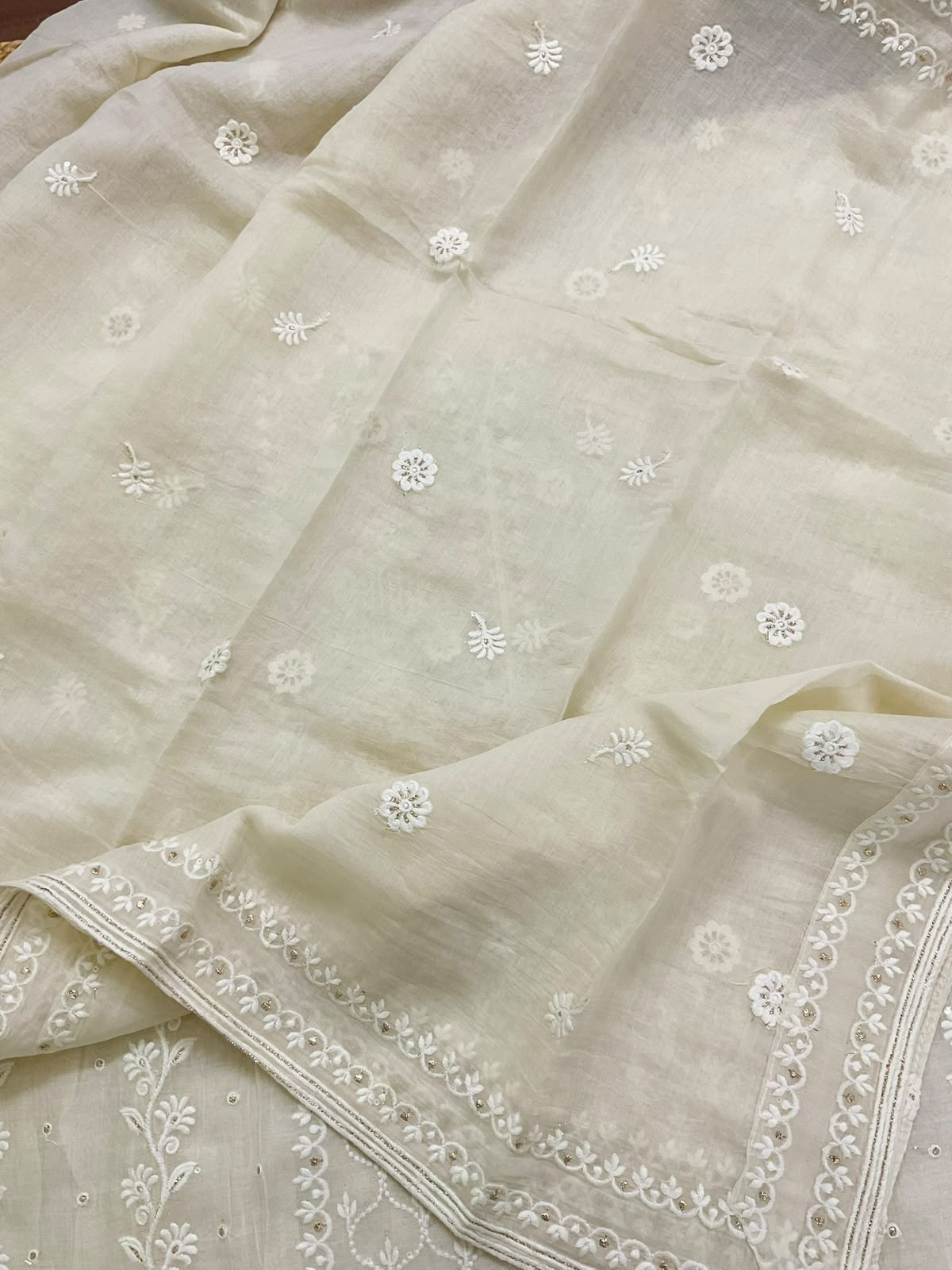 Pure Mul Chanderi Embroidered Suit - Offwhite