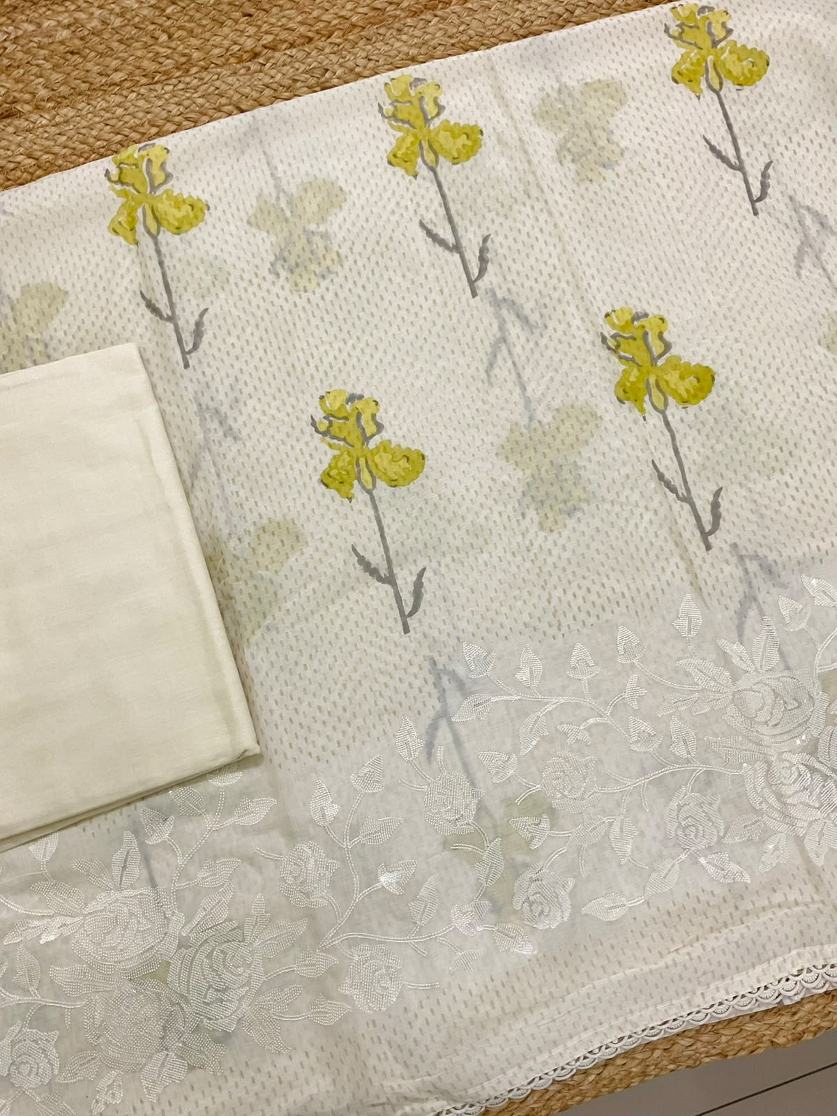 Pure Muslin Printed Embroidered Suit - Cream