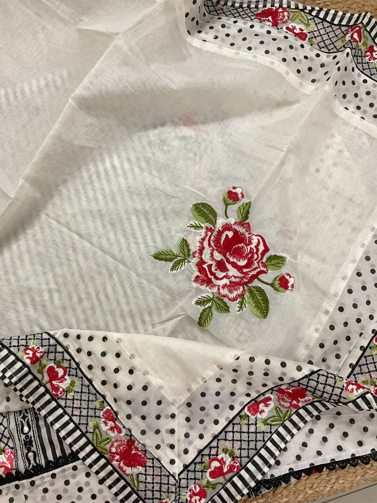 Soft Chanderi Printed Embroidered Suit - Offwhite