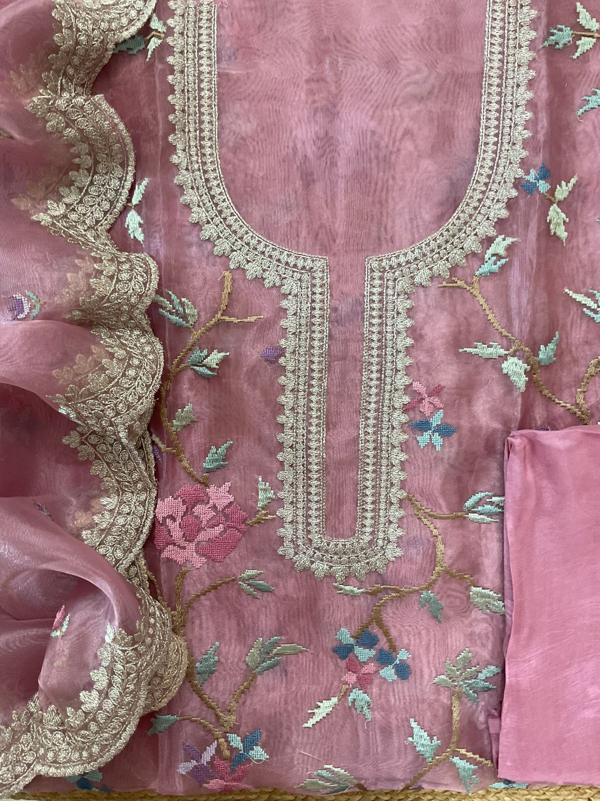 Soft Tissue Shimmer Silk Embroidered Suit - Pink
