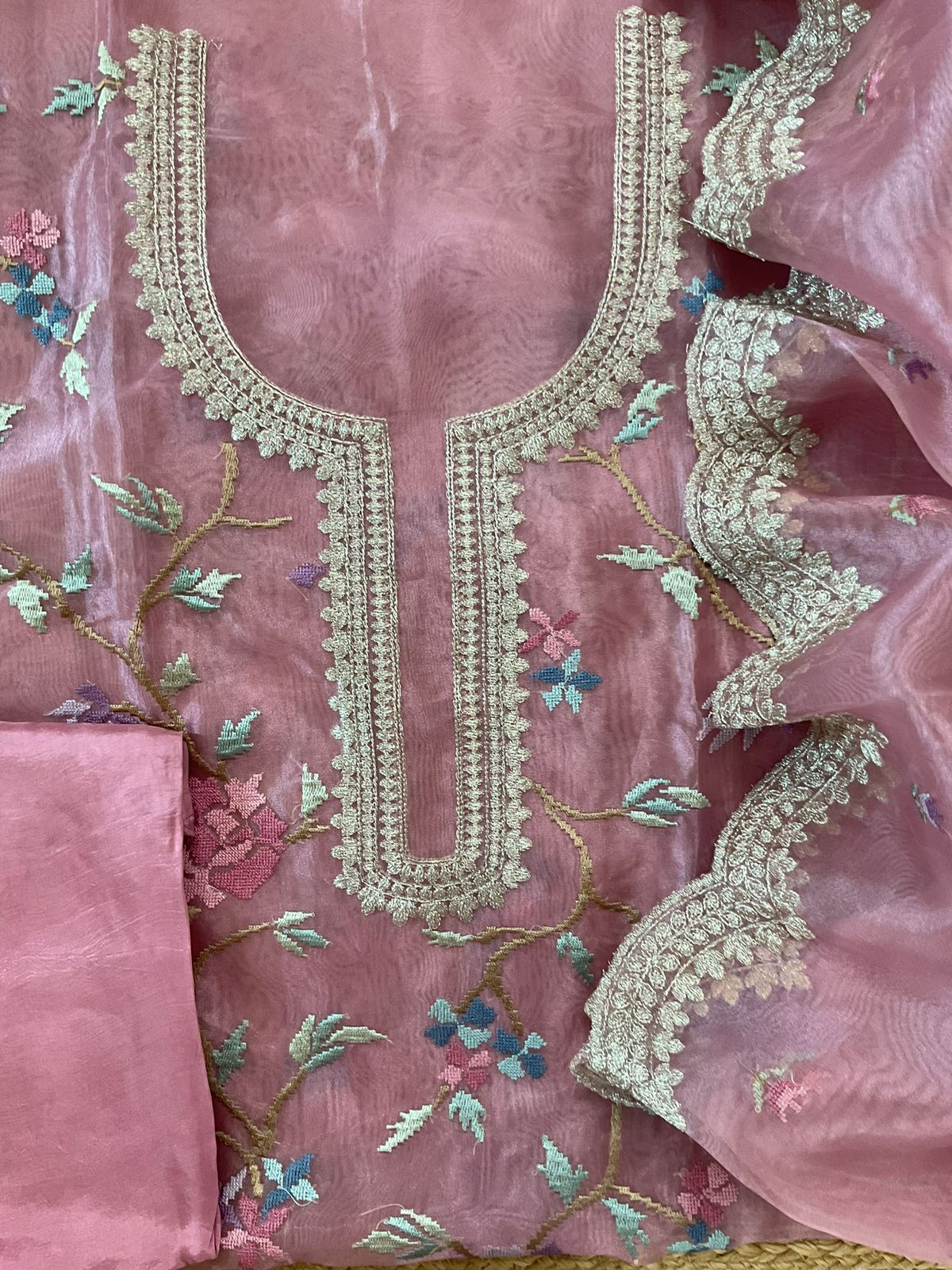 Soft Tissue Shimmer Silk Embroidered Suit - Pink