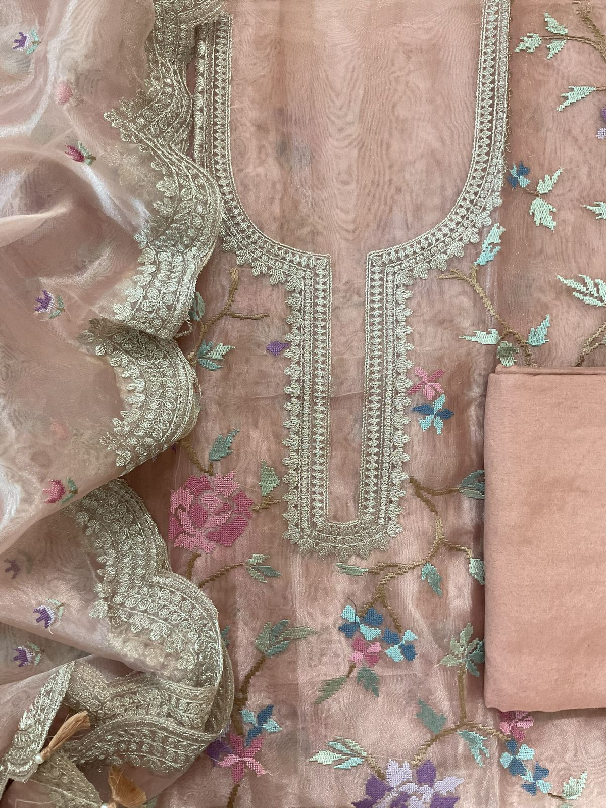 Soft Tissue Shimmer Silk Embroidered Suit - Peach