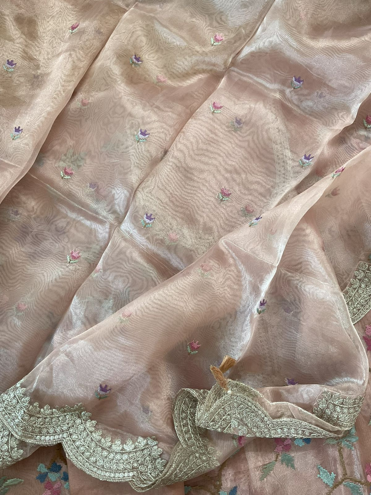 Soft Tissue Shimmer Silk Embroidered Suit - Peach