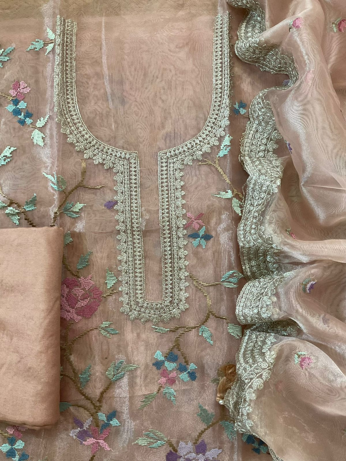 Soft Tissue Shimmer Silk Embroidered Suit - Peach