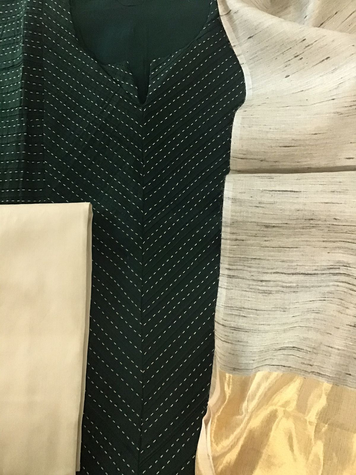 Pure Cotton Silk Embroidered Suit - Green