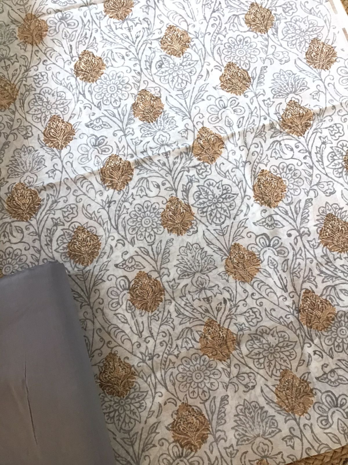 Pure Maheshwari Silk Printed Banarasi Weaved Suit - Offwhite