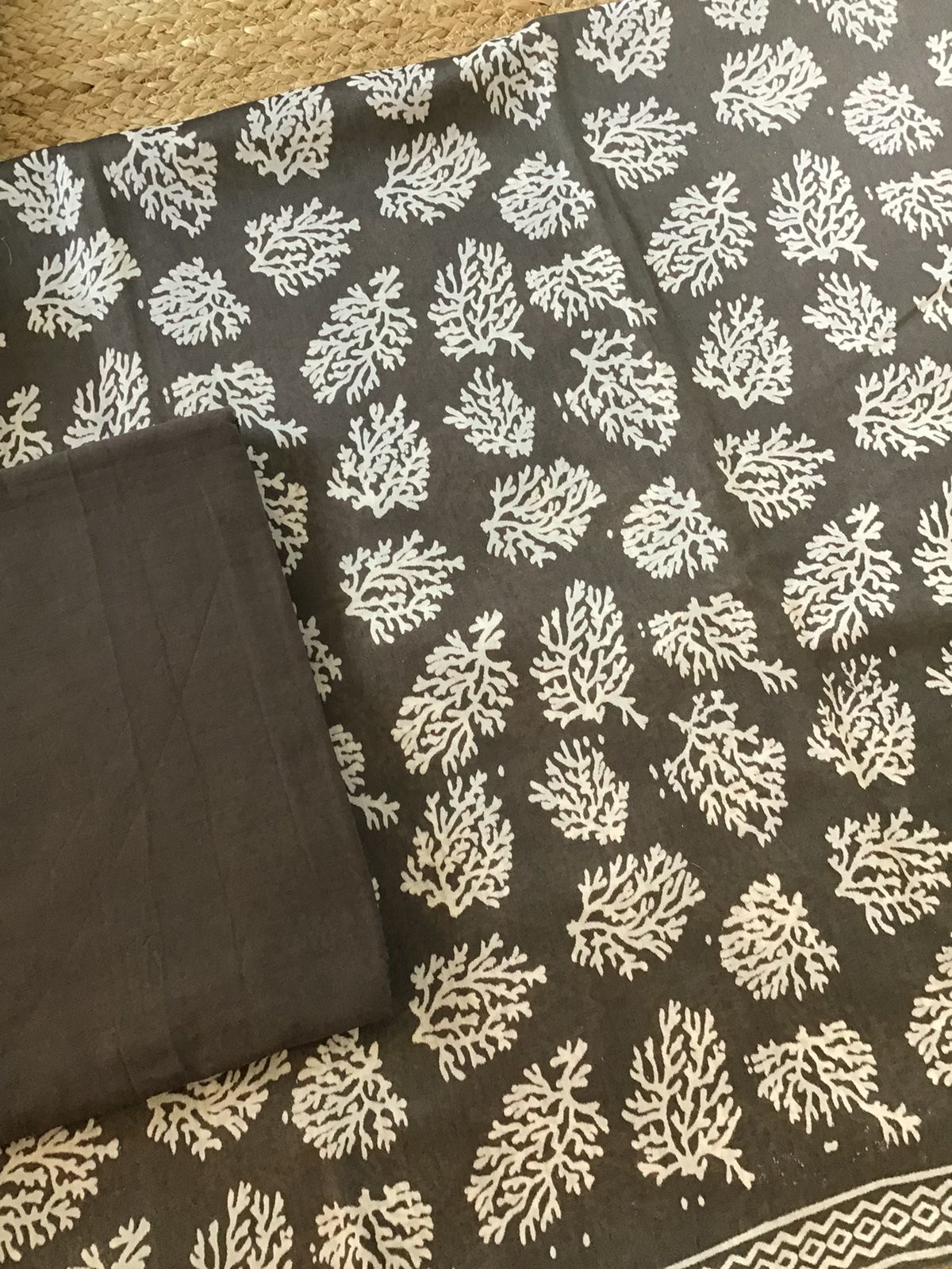 Pure Maheshwari Silk Printed Suit - Grey