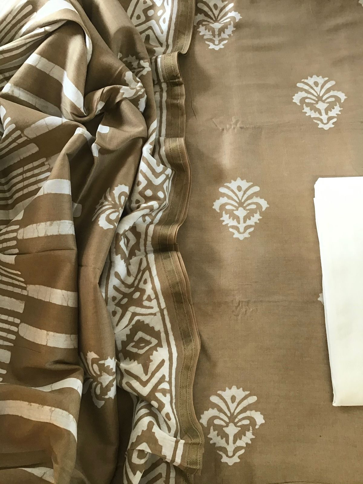 Pure Maheshwari Printed Suit - Beige