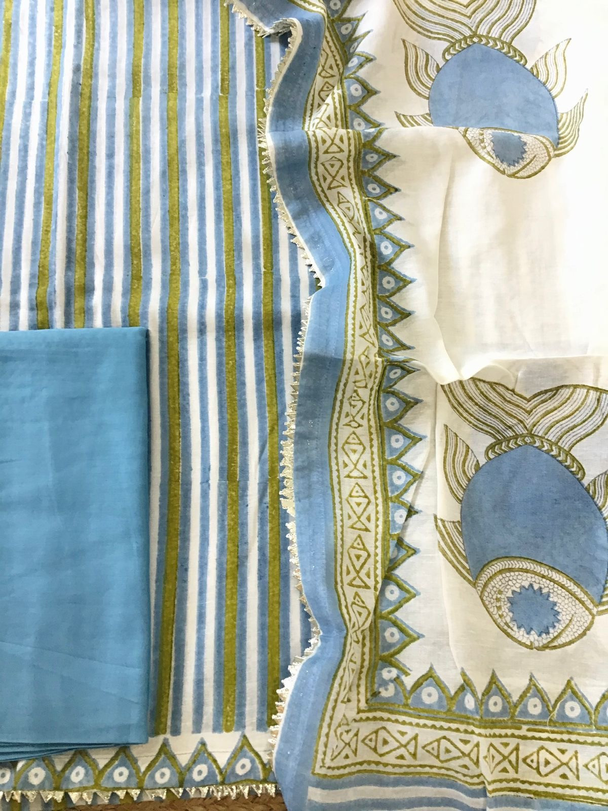 Soft Slub Cotton Printed Suit - Blue