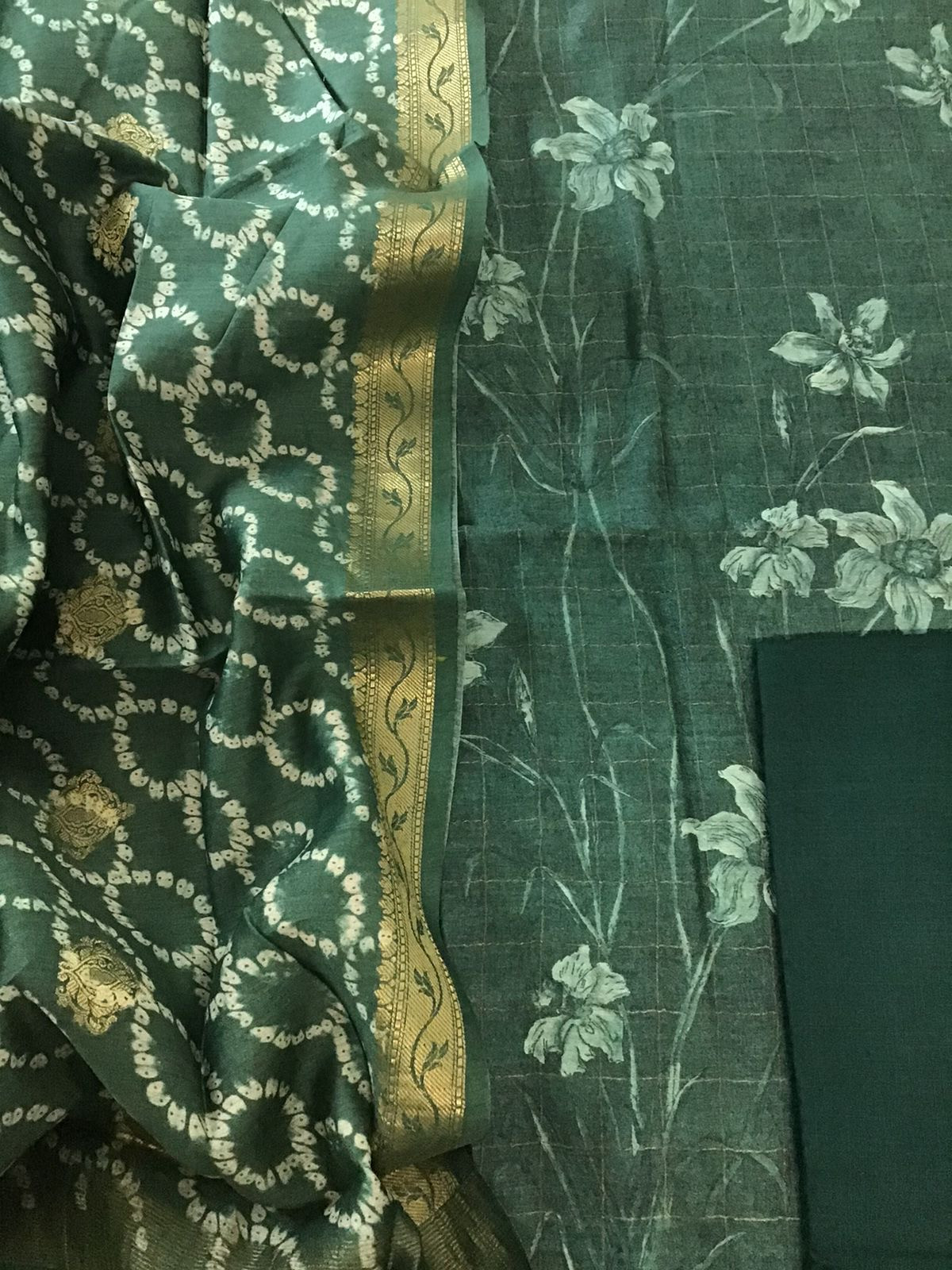 Pure Munga Silk Printed Suit - Green