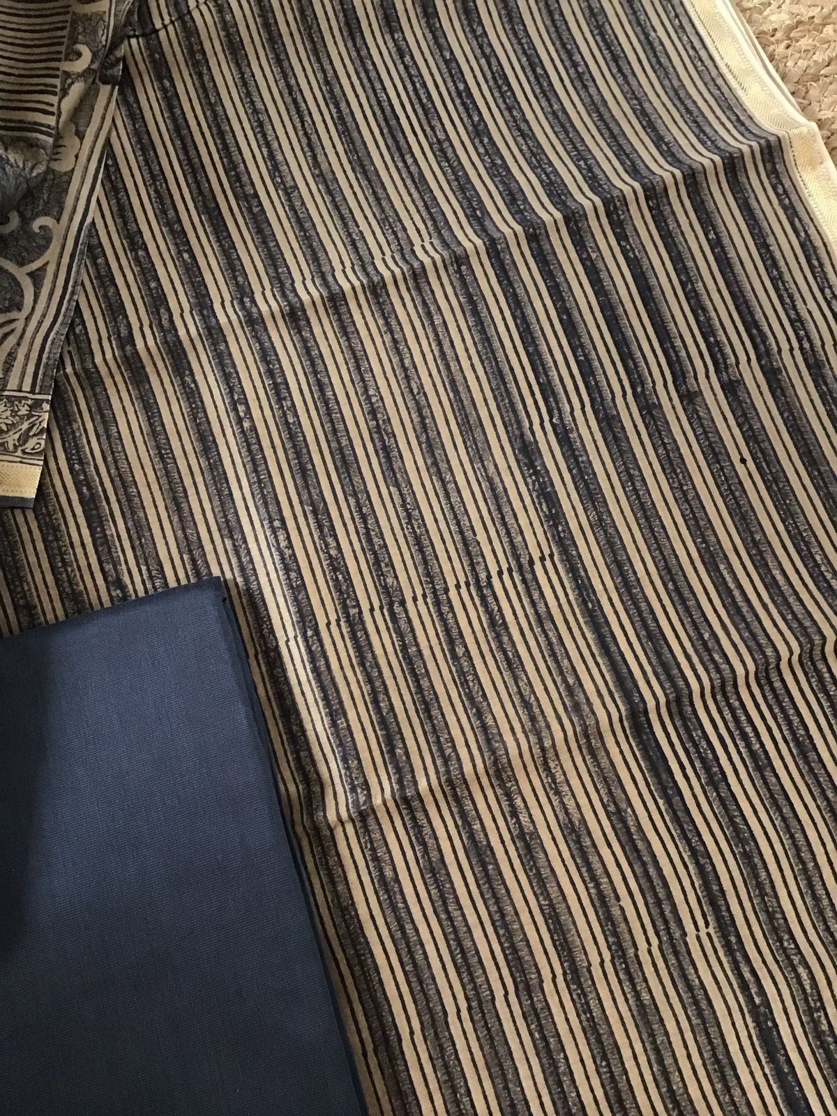 Pure Maheshwari Printed Suit - Grey