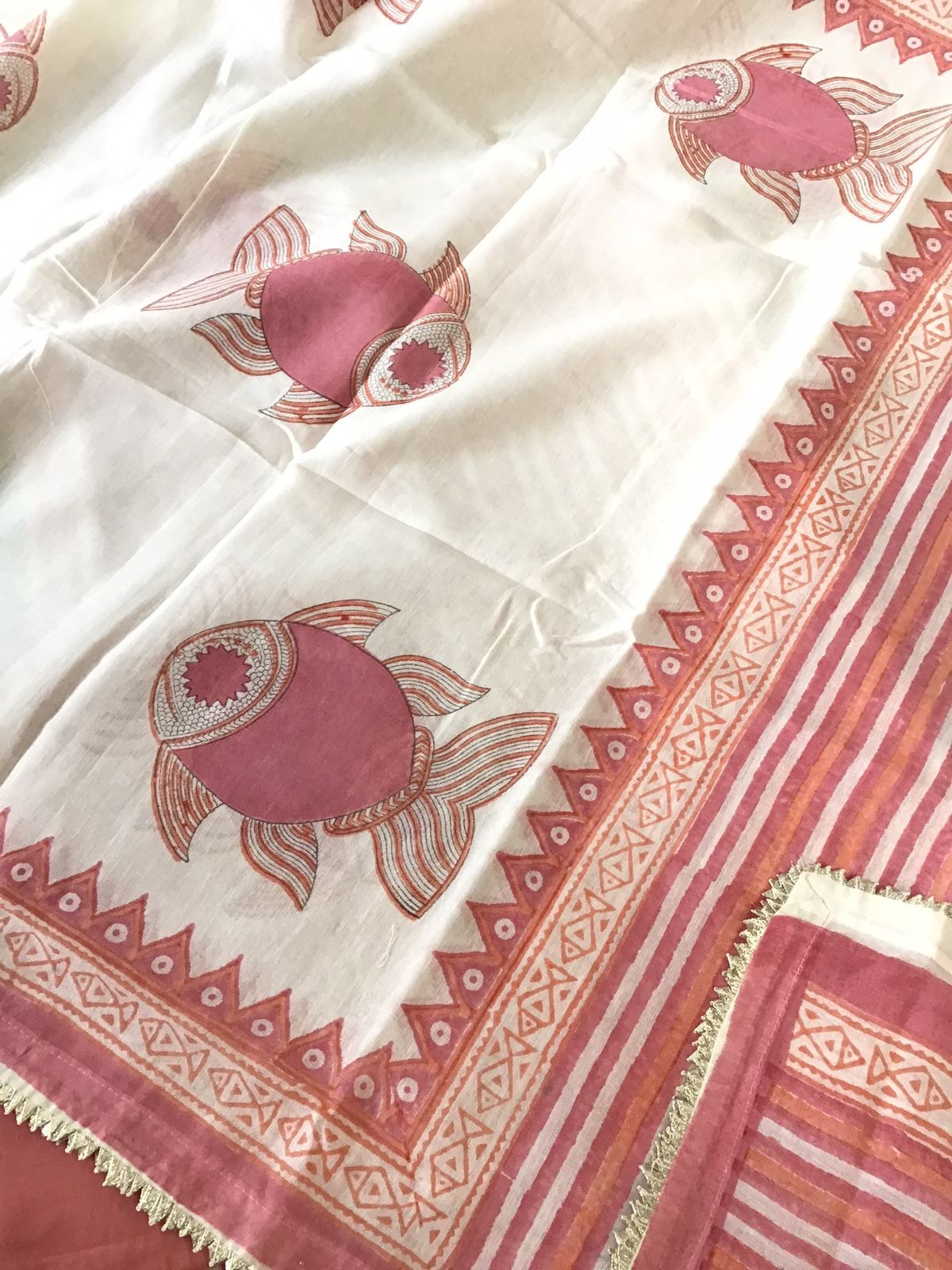 Soft Slub Cotton Printed Suit - Pink