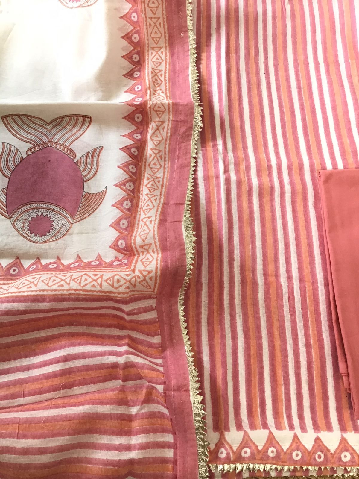 Soft Slub Cotton Printed Suit - Pink