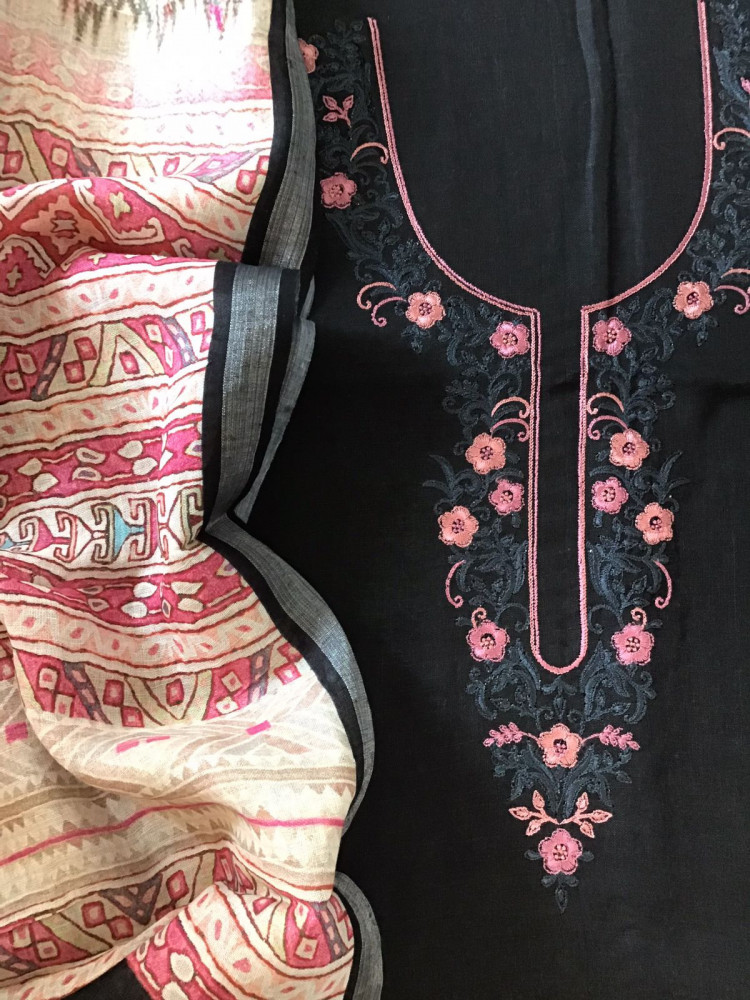 Image of Pure Linen Jute Cotton Printed Embroidered Suit - Black