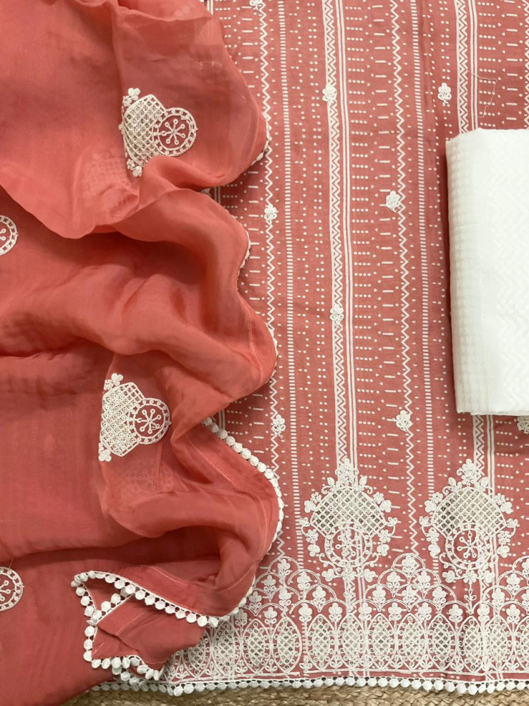 Image of Pure Fine Maheshwari Printed Embroidered Suit - Peach