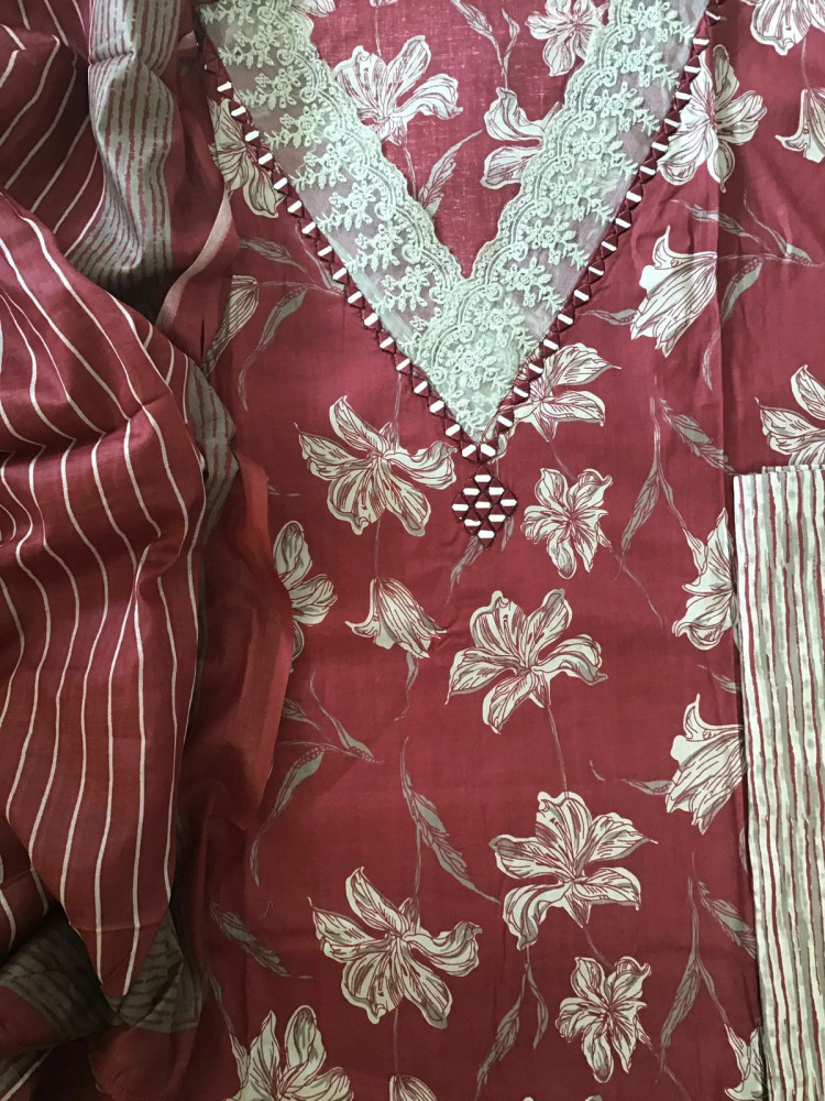 Image of Pure Cotton Printed Embroidered Suit - Maroon
