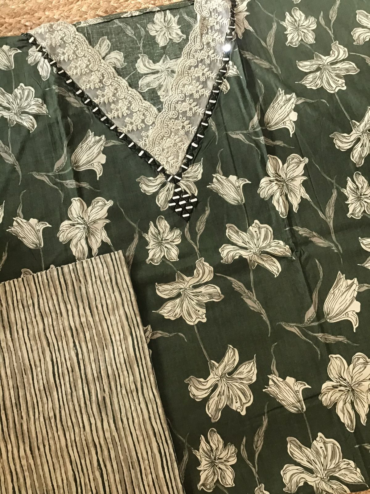 Pure Cotton Printed Embroidered Suit - Green