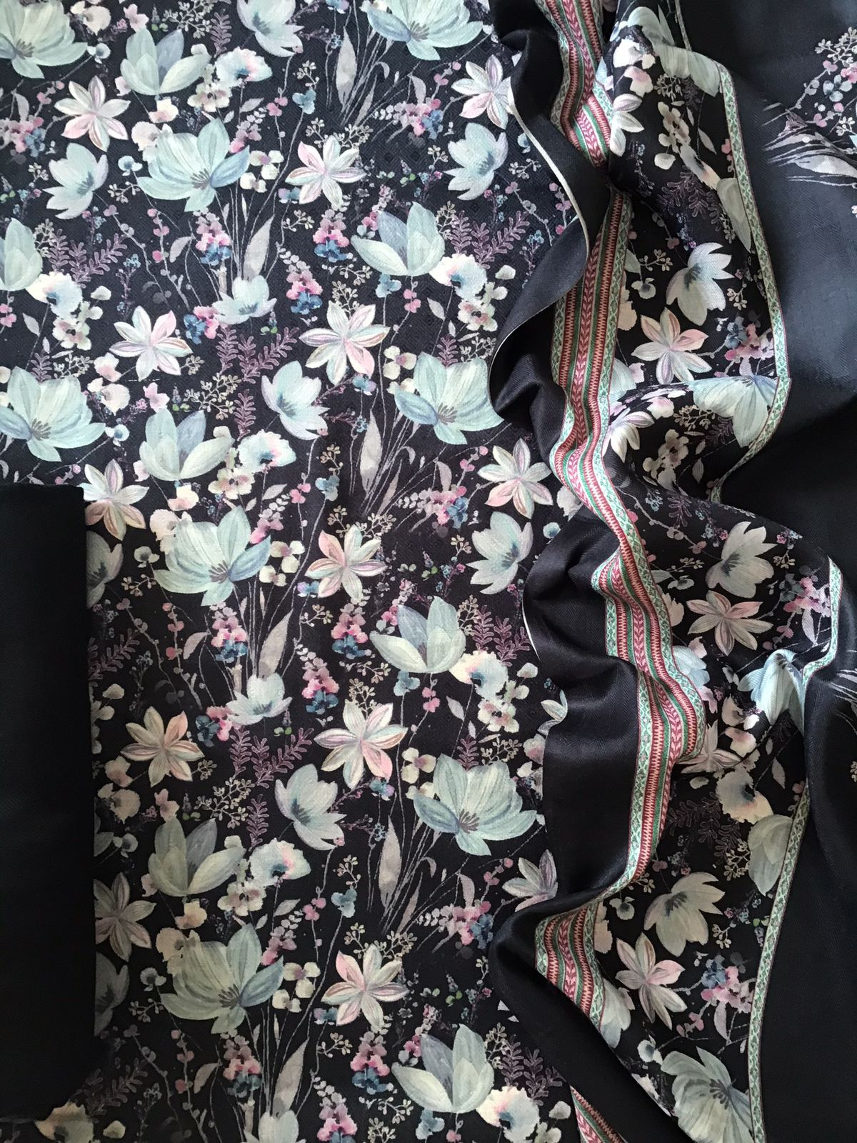 Soft Woollen Slub Silk Printed Suit - Black