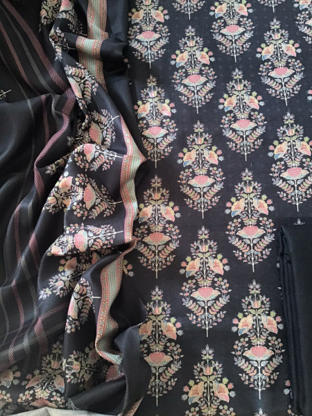 Image of Soft Woollen Slub Silk Printed Suit - Black