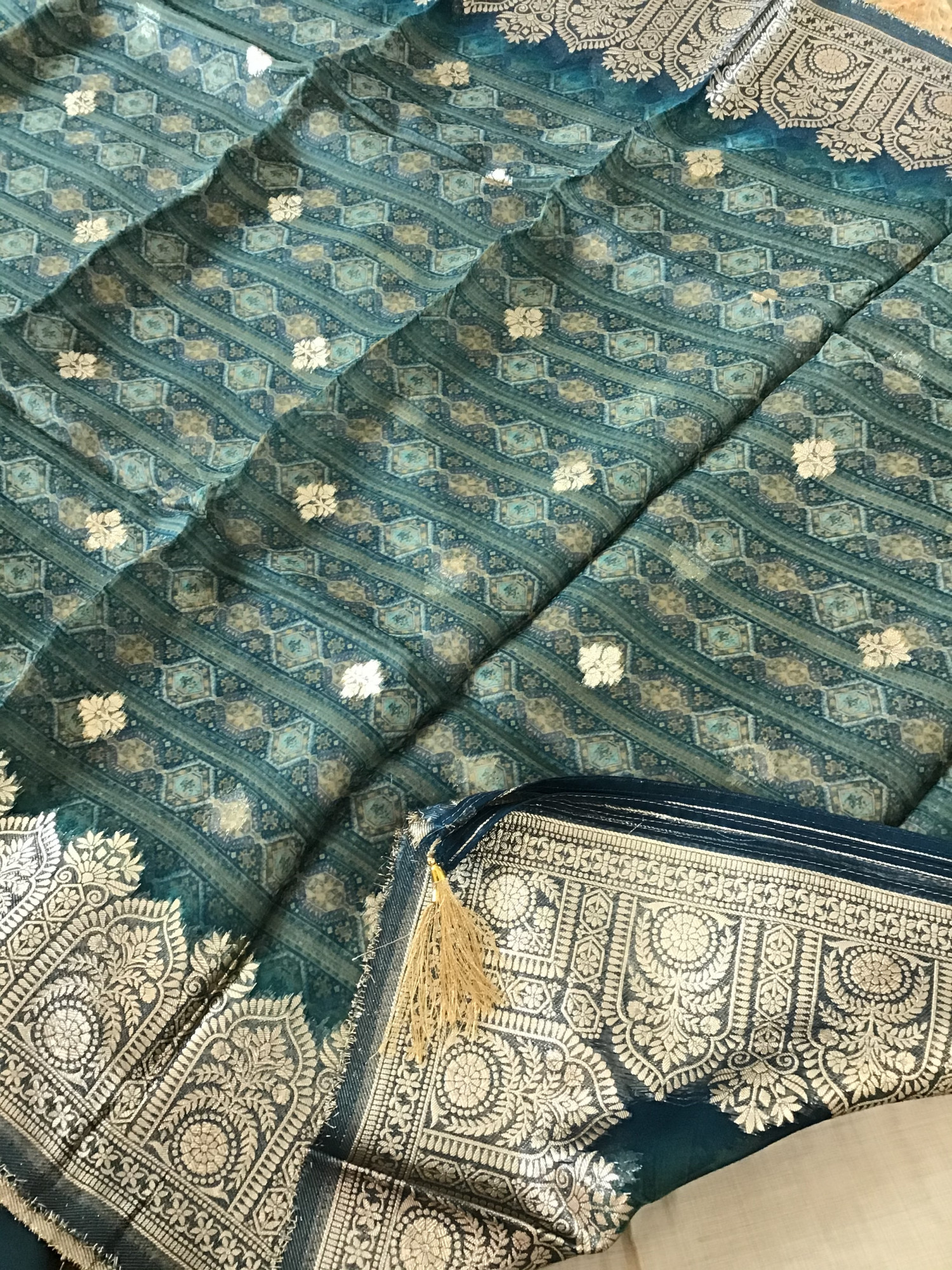 Pure slub Chanderi Embroidered Suit - BeigeDarkGreen