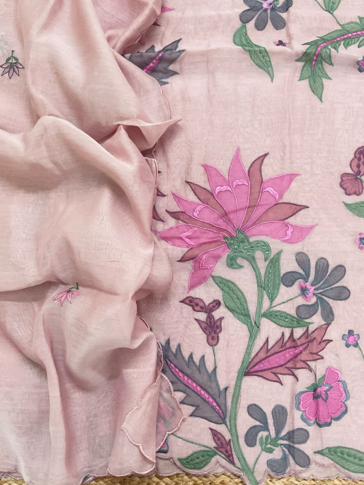 Image of Pure Mul Chanderi Embroidered Suit - Onion Pink
