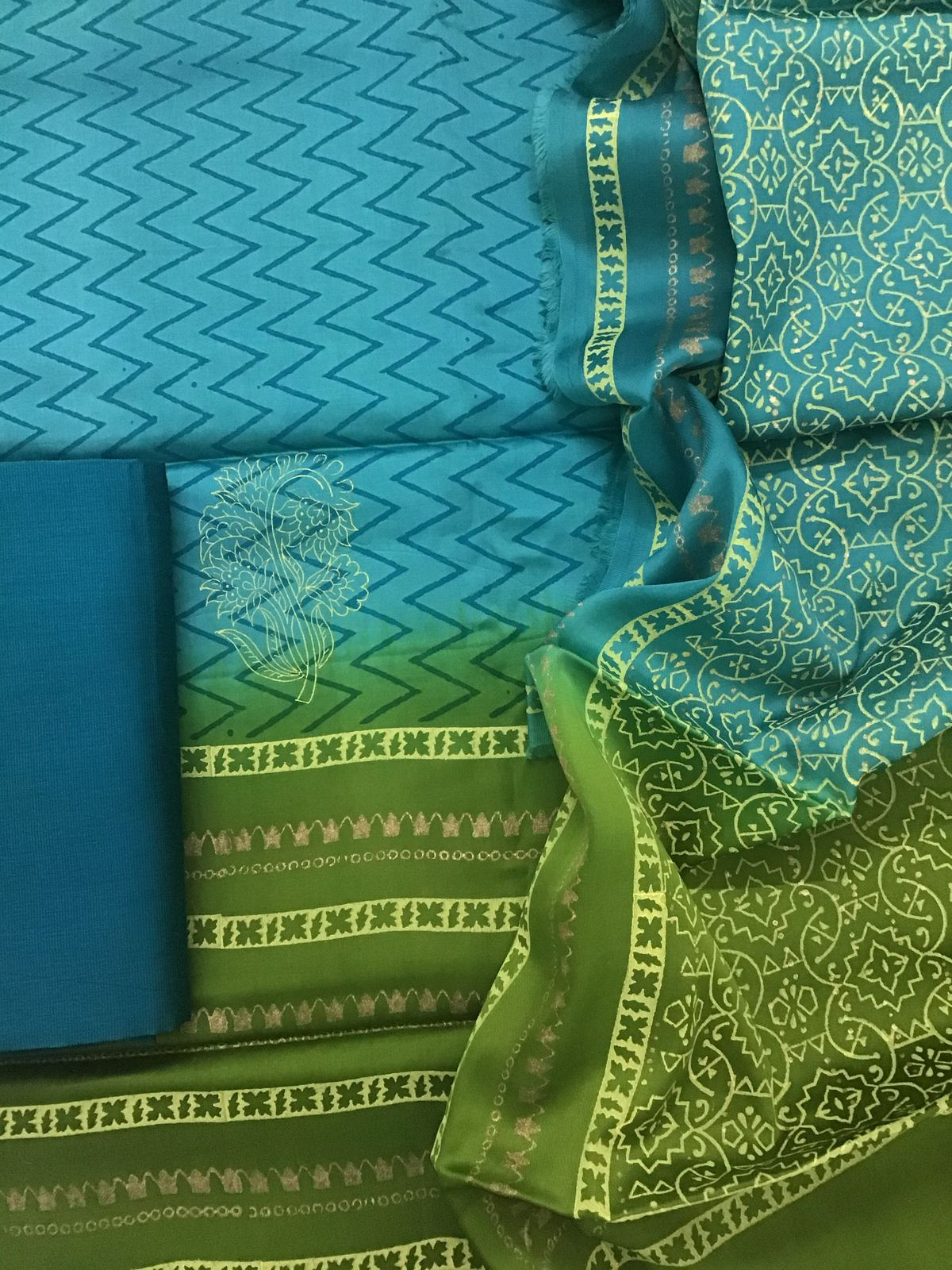 Pure Cotton Satin Printed Suit - Blue