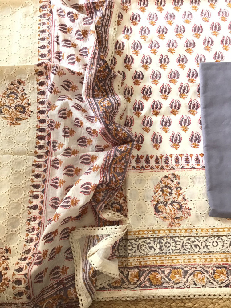 Image of Pure Cotton Printed Embroidered Suit - Off White