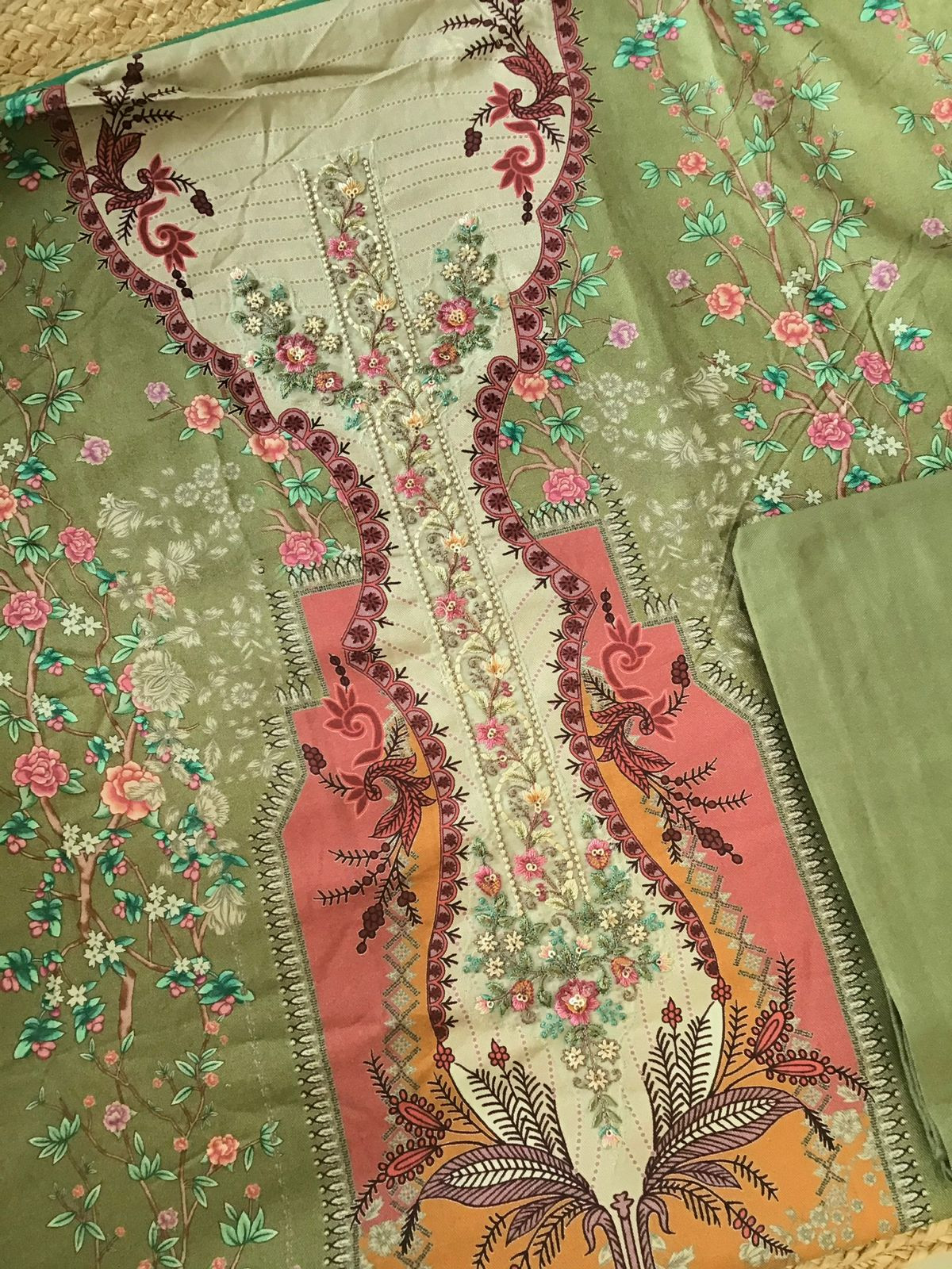 Soft Woollen Slub Silk Printed Embroidered Suit - Green